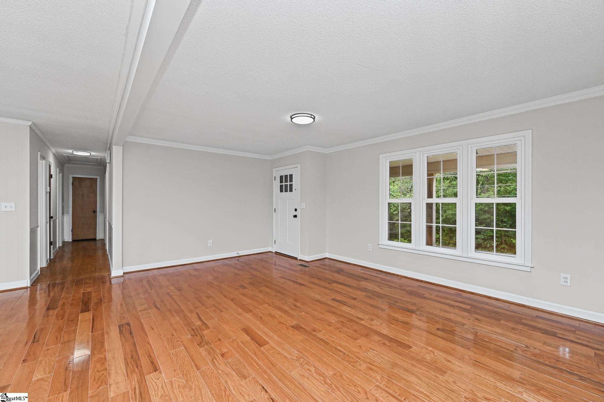 202 Elmhurst Road Property Photo 9