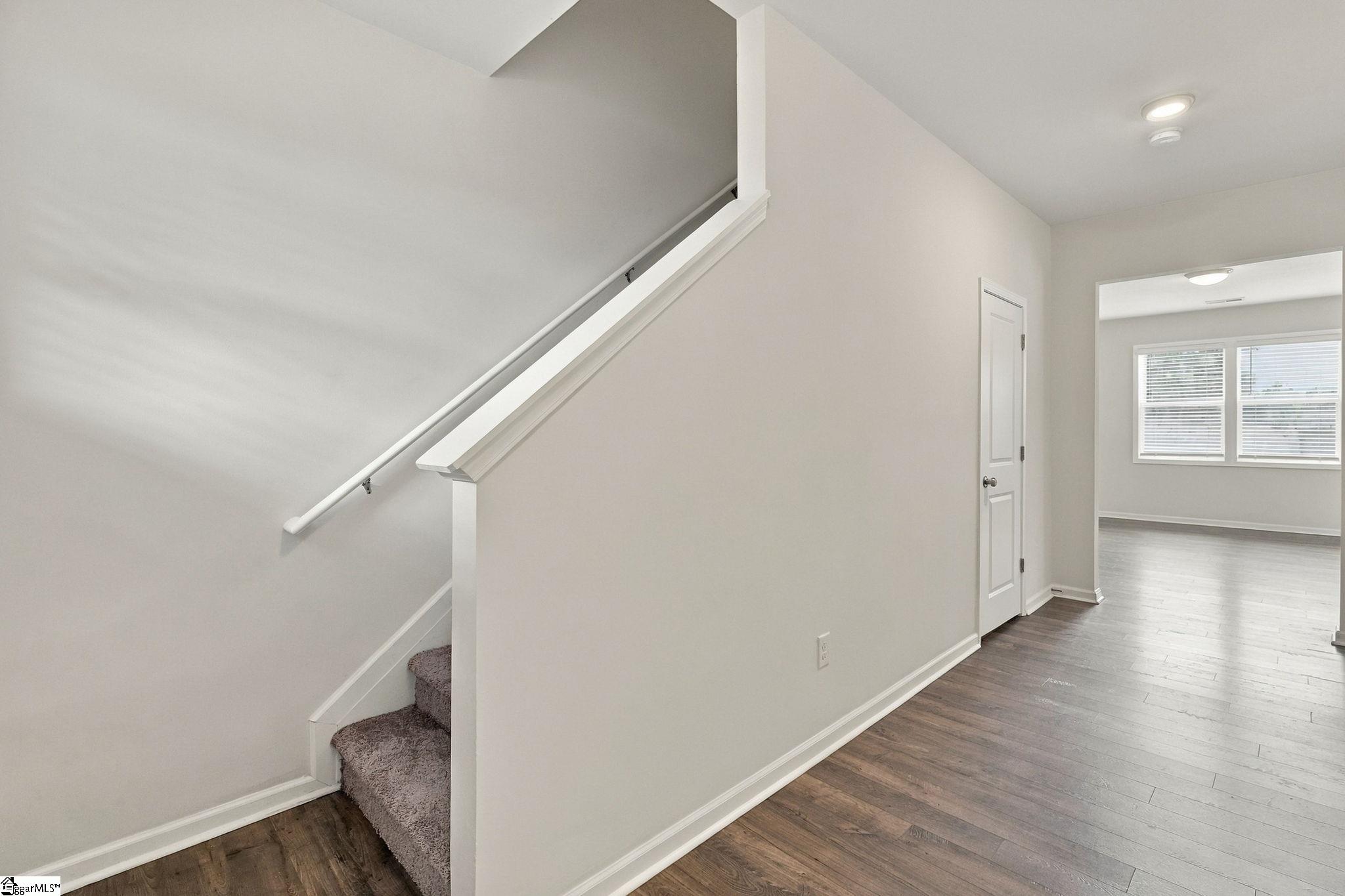 211 Stone Fruit Court Property Photo 4