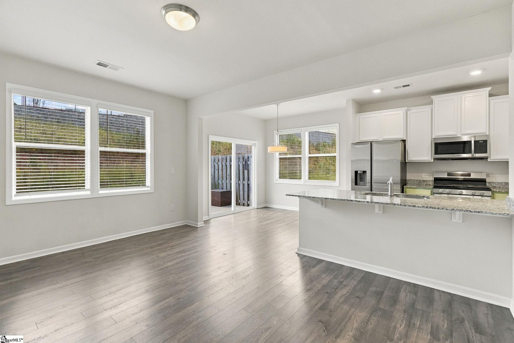 211 Stone Fruit Court Property Photo 10