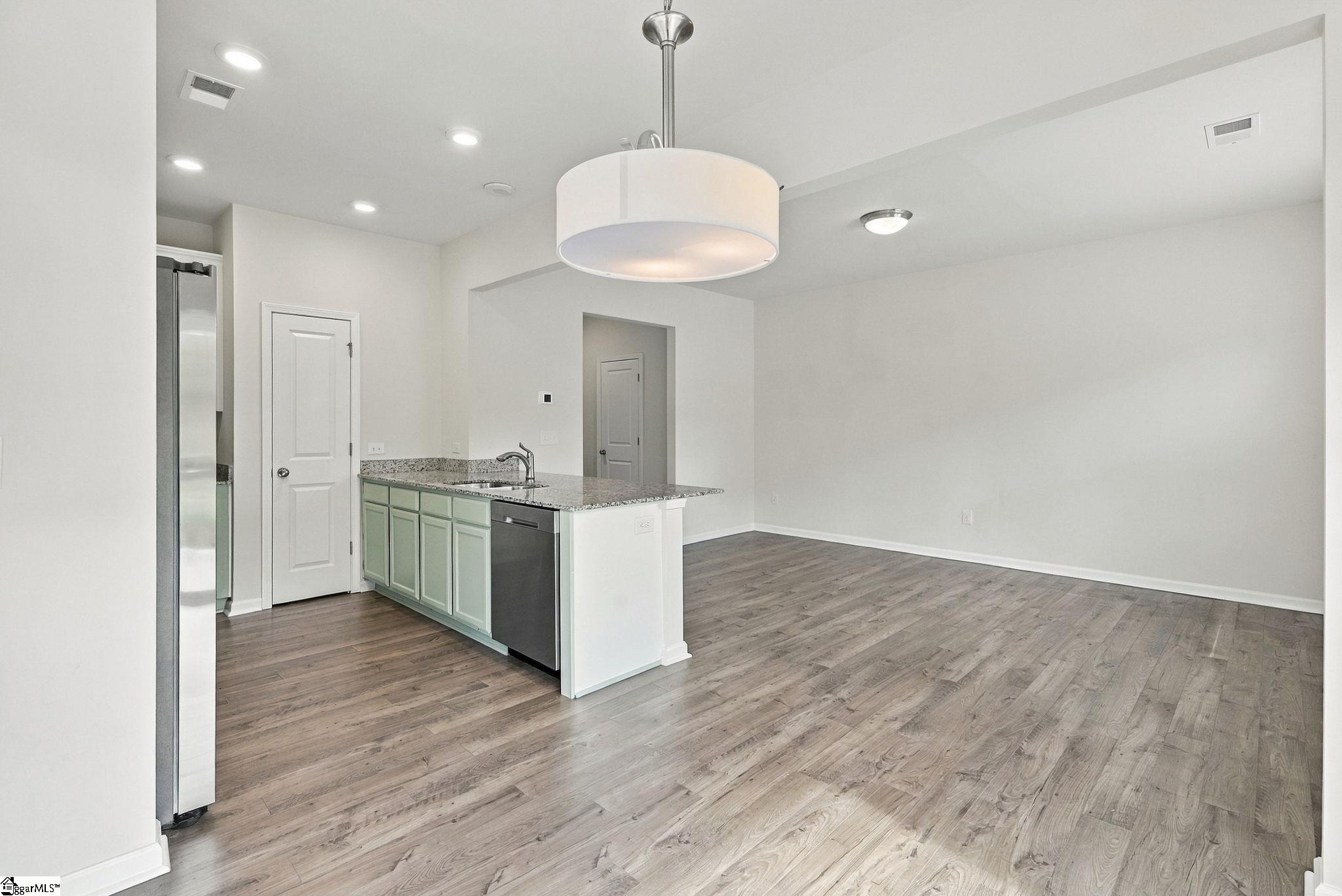 211 Stone Fruit Court Property Photo 14