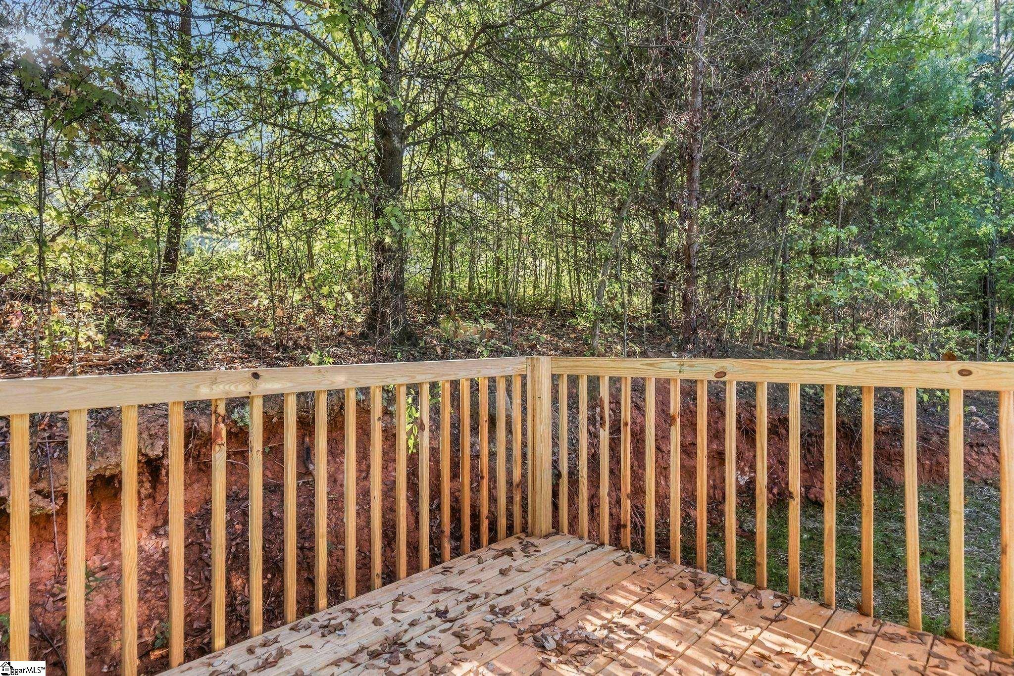 120 Chastain Drive Property Photo 10