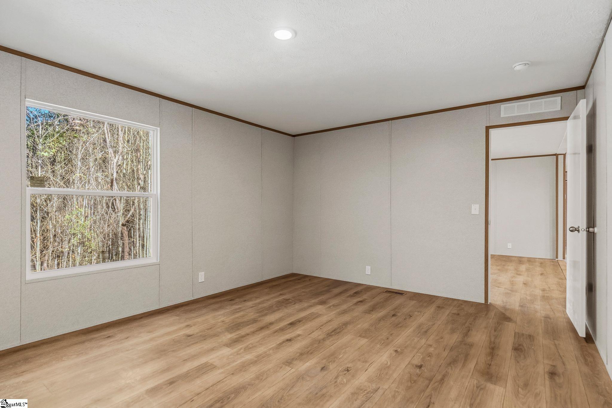 120 Chastain Drive Property Photo 22