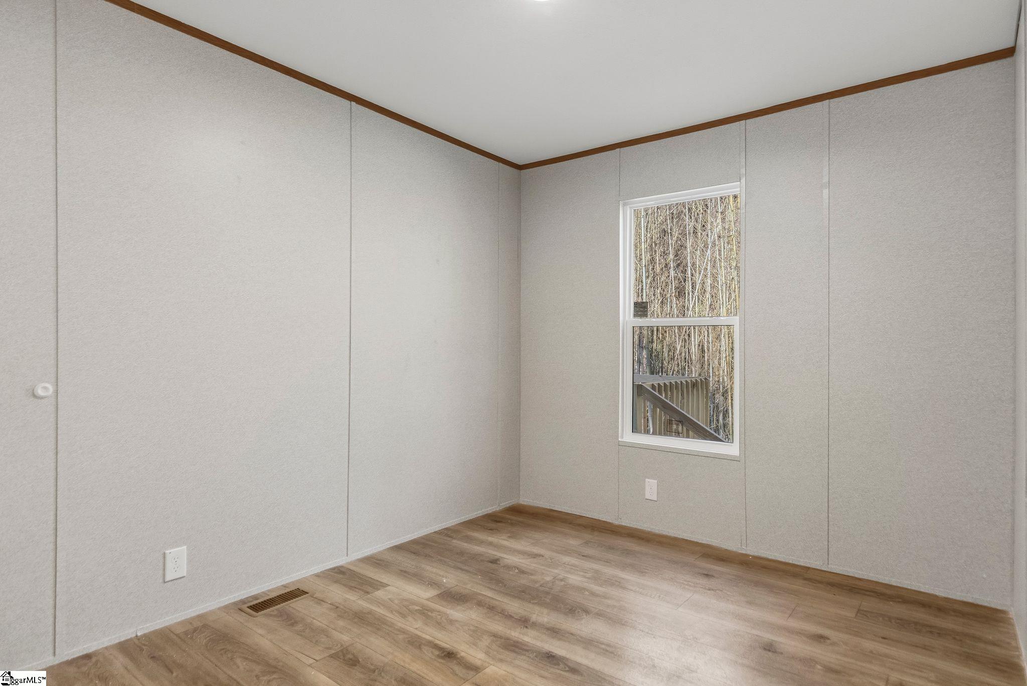 120 Chastain Drive Property Photo 24