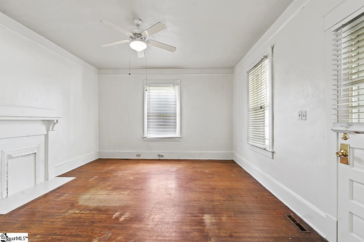 92 Fourth Street Property Photo 3