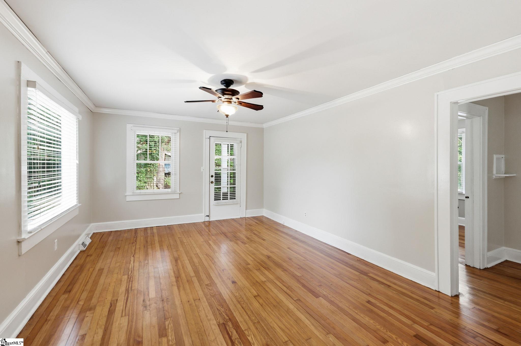 100 Bob White Lane Property Photo 5