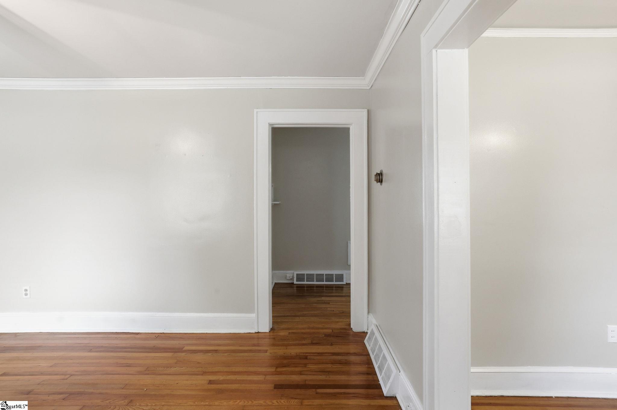 100 Bob White Lane Property Photo 6