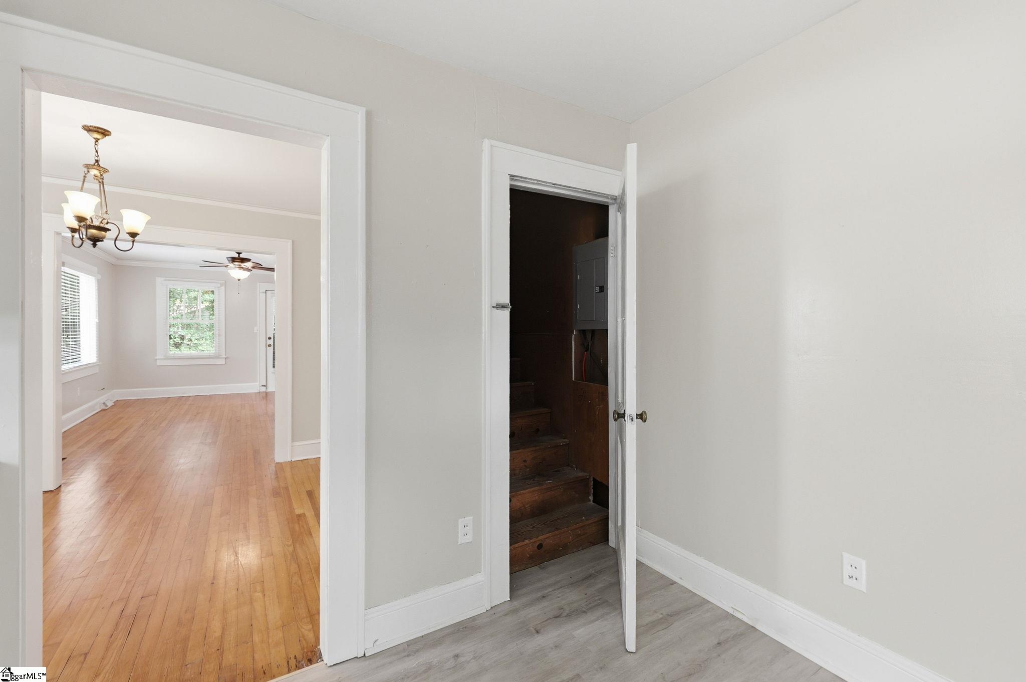 100 Bob White Lane Property Photo 14