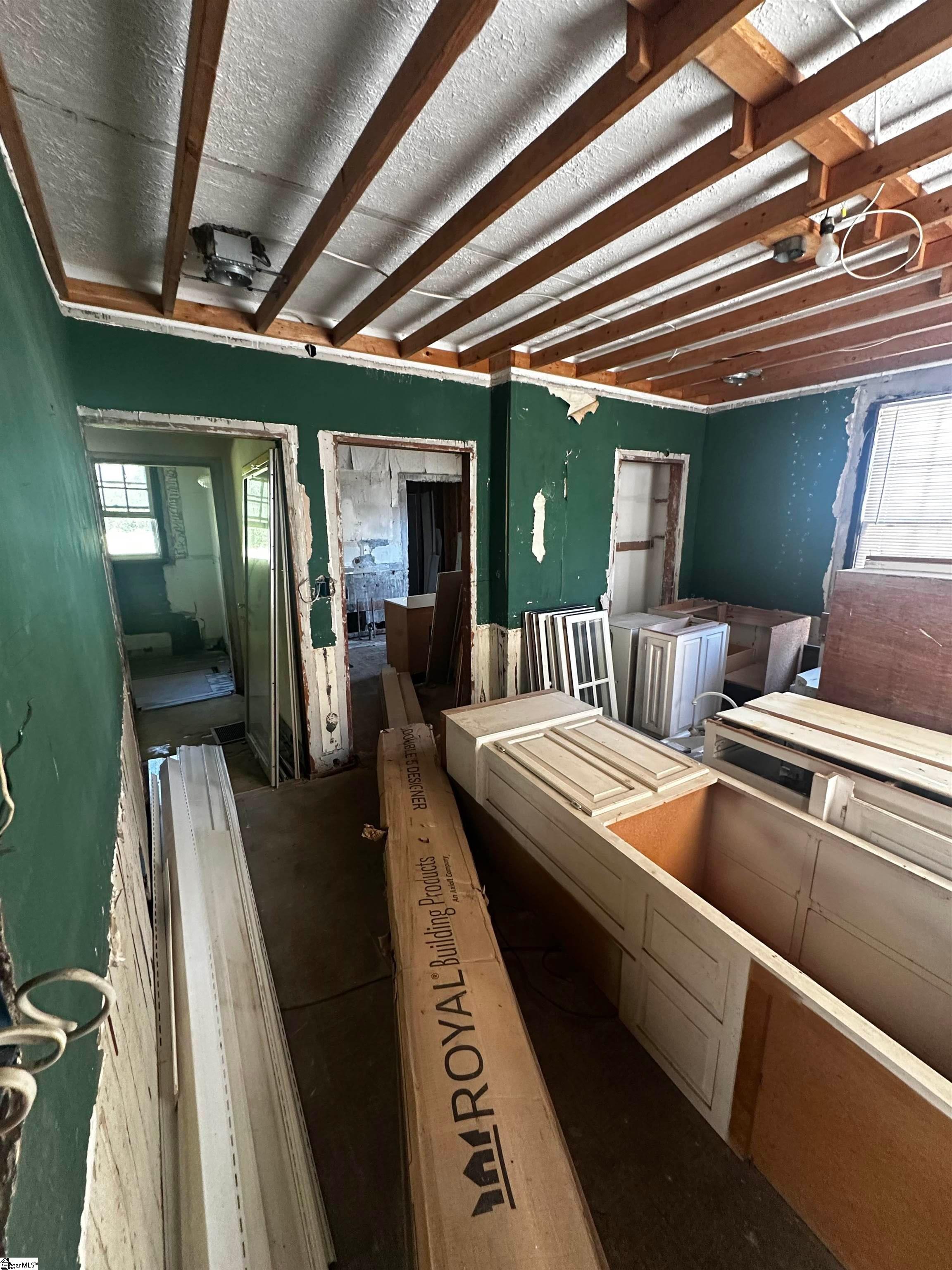 10 Center Street Property Photo 6