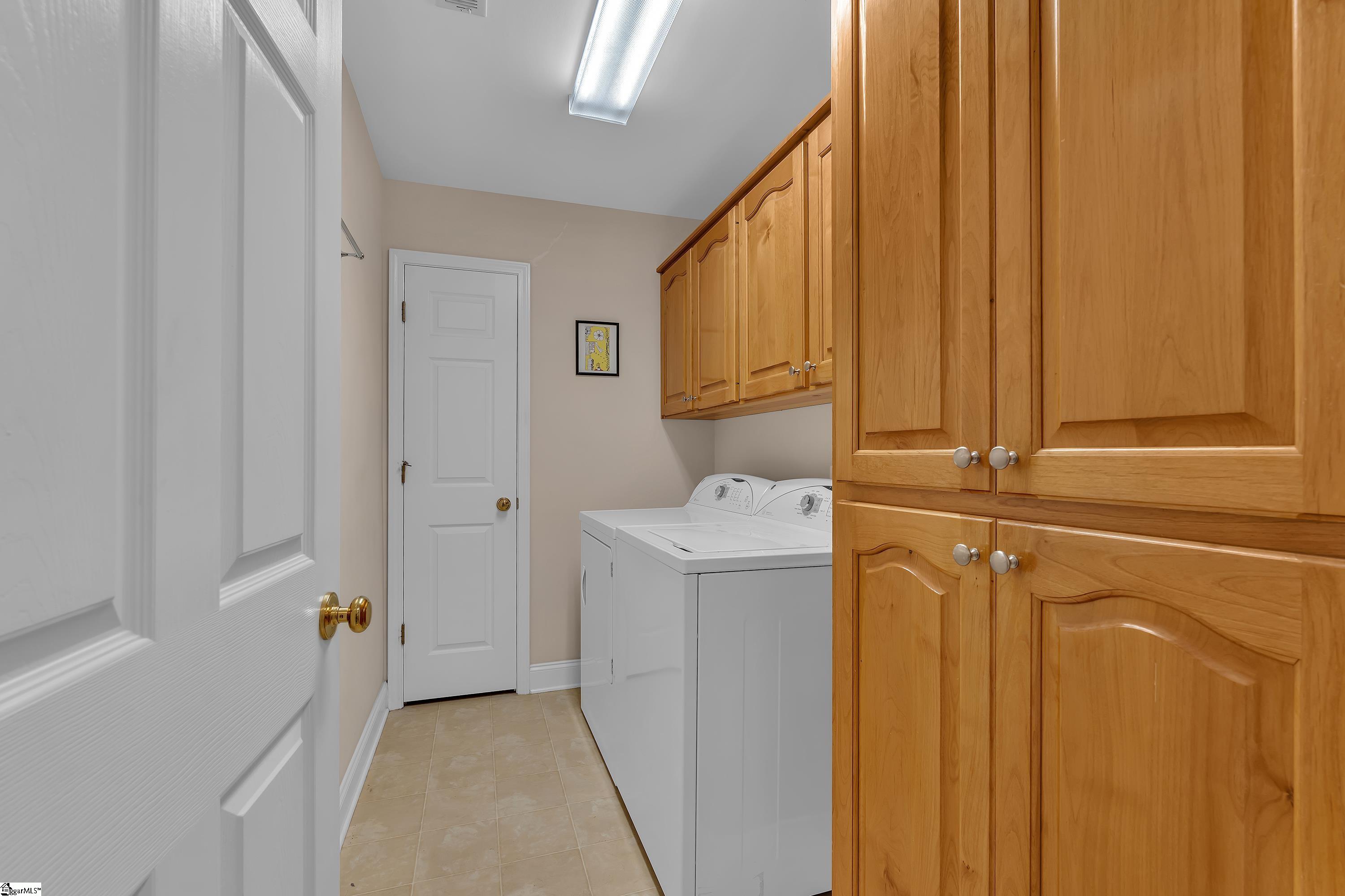 319 Cedar Bluff Drive Property Photo 20