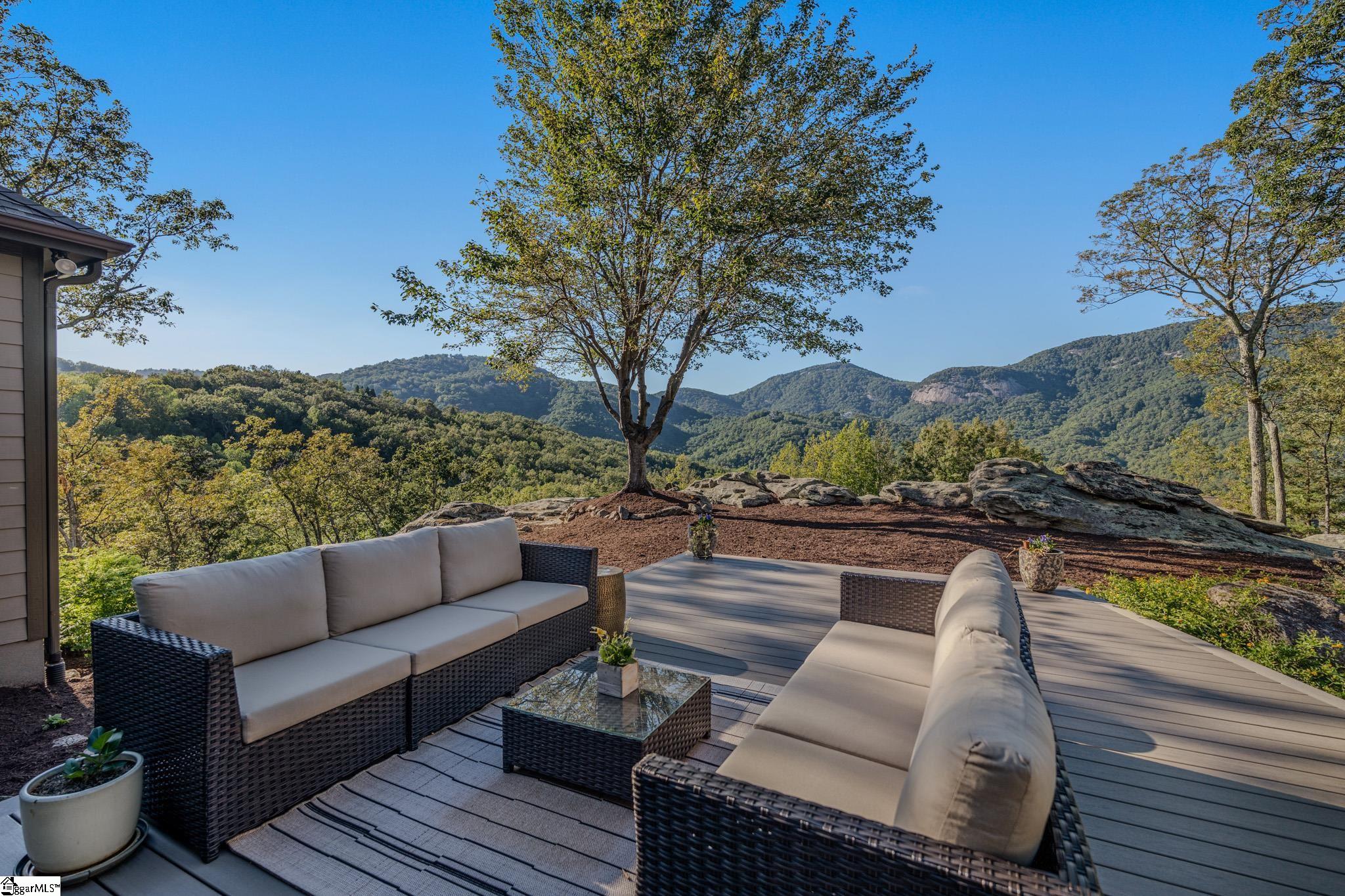 100 Outlook Ledge Property Photo 40