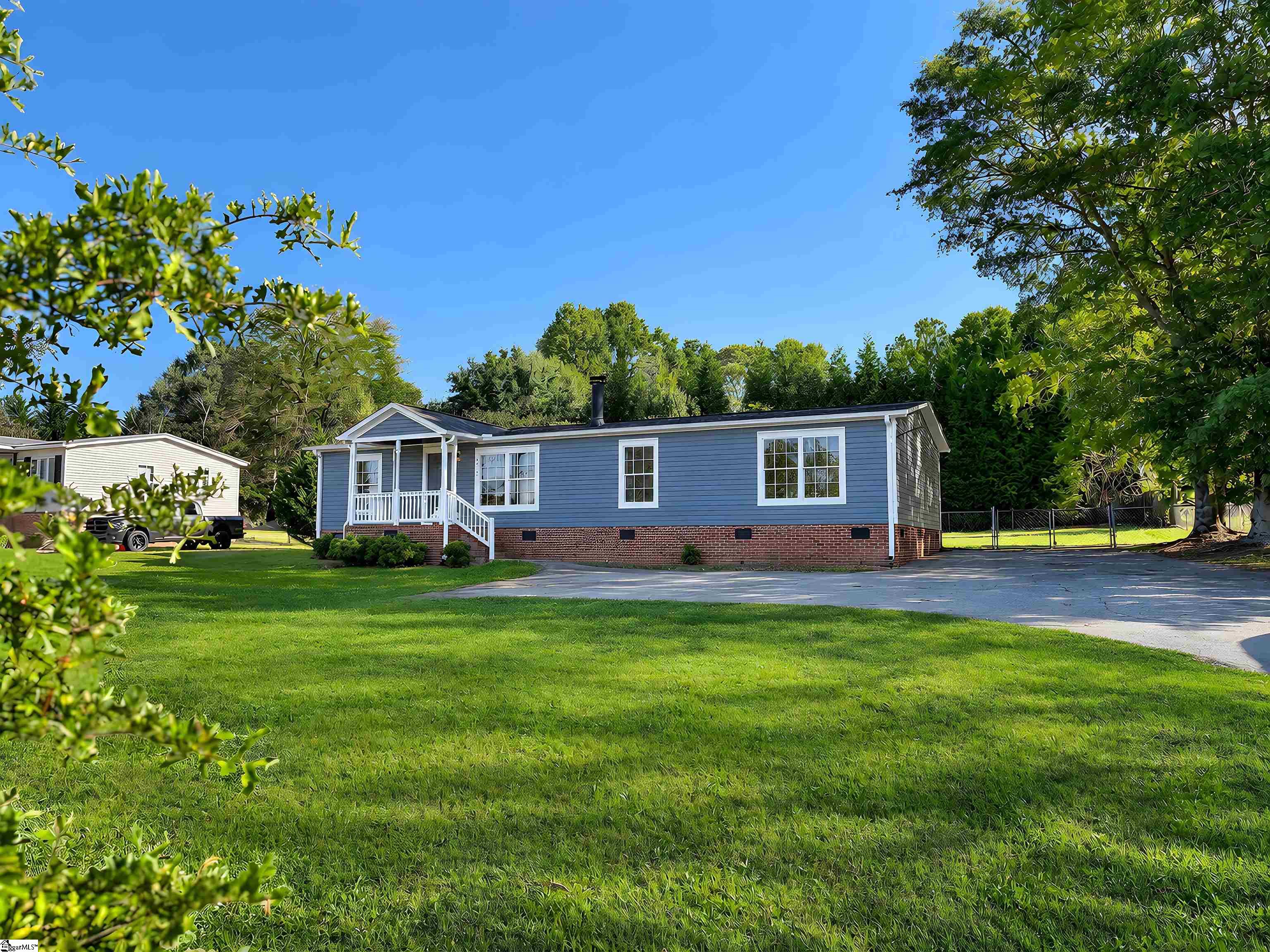 2015 Ballenger Road Property Photo 2