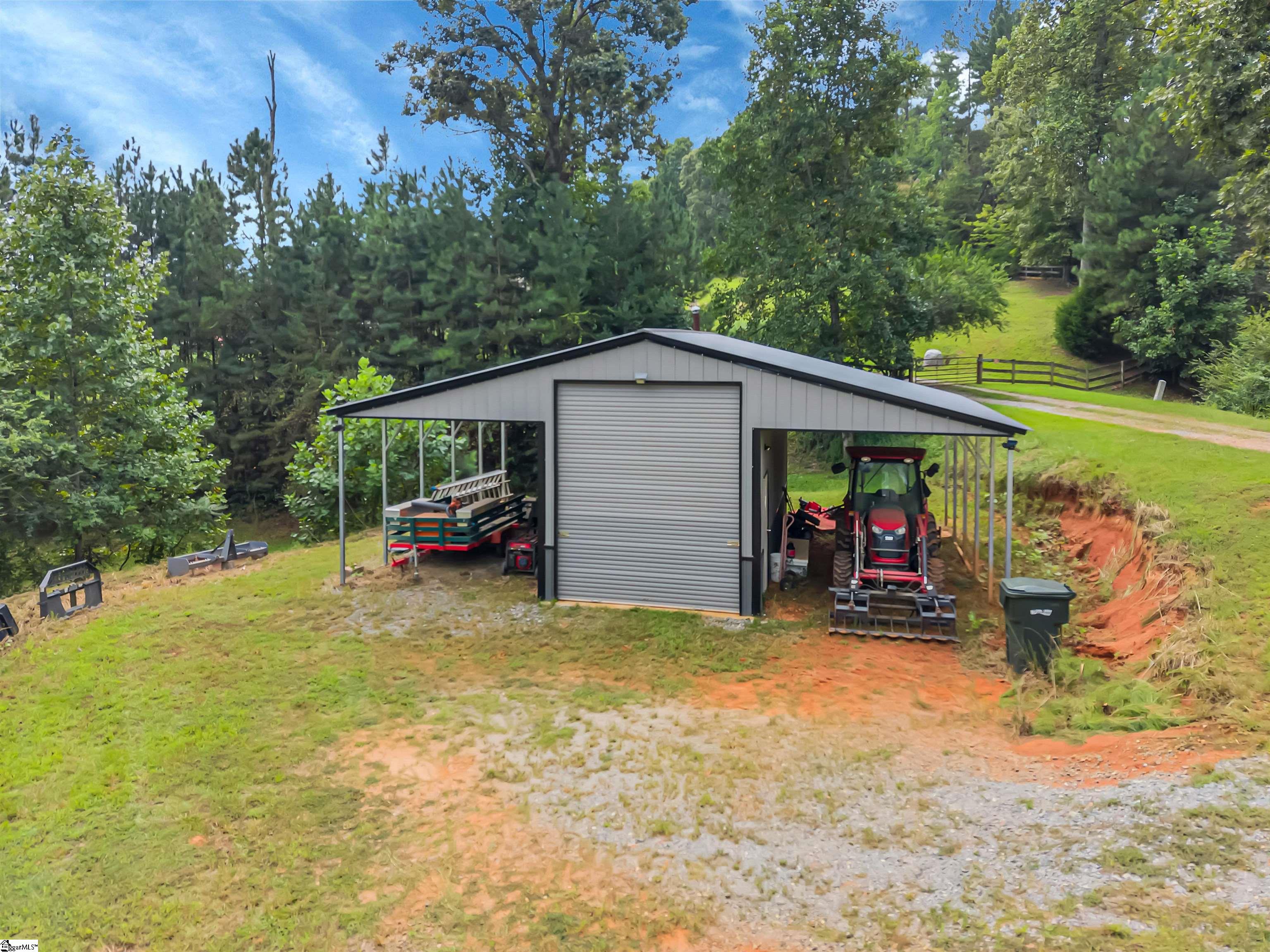 27 Troy Lane Property Photo 49