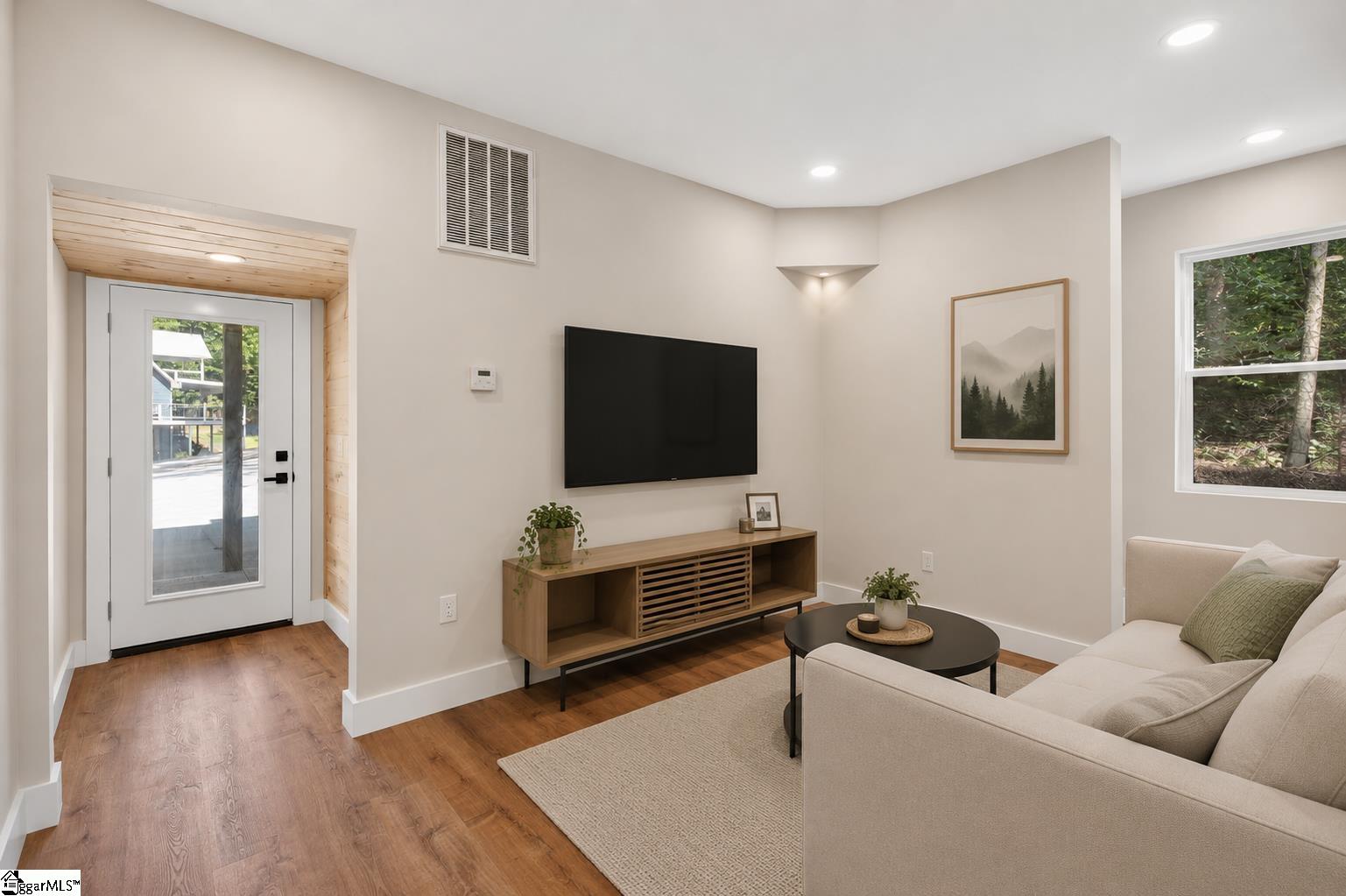 418 Tiger Lane Property Photo 16