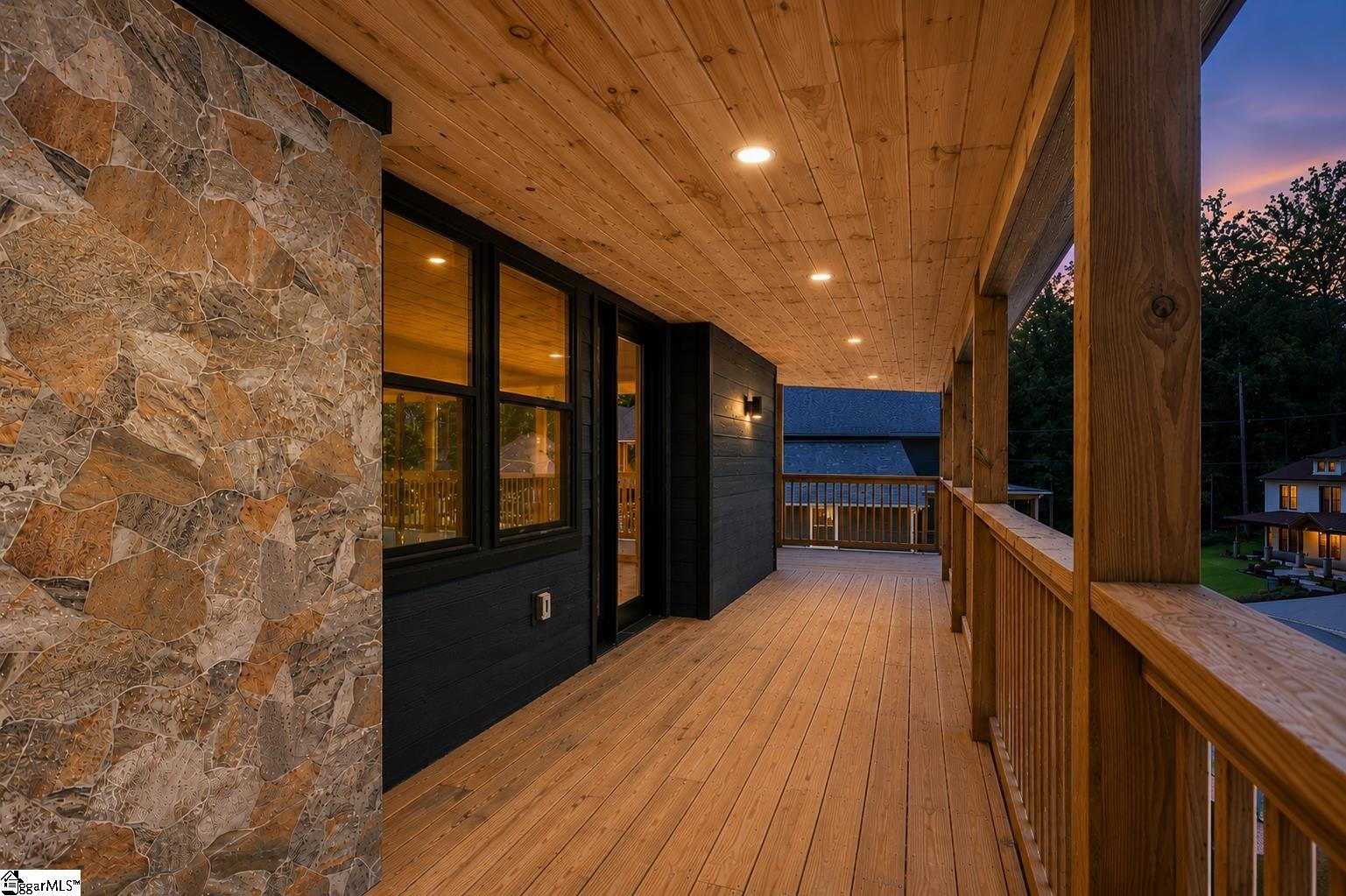 418 Tiger Lane Property Photo 23