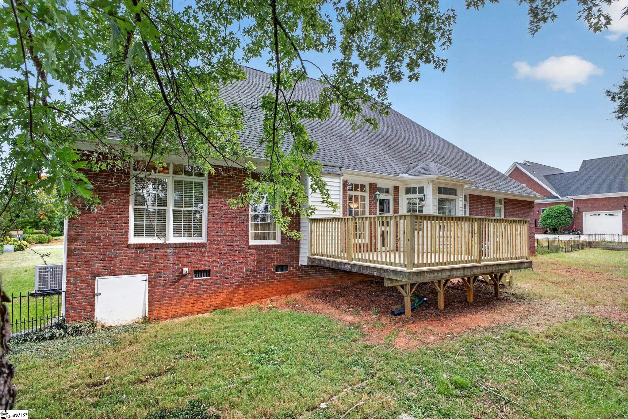 122 Brighton Circle Property Photo 40