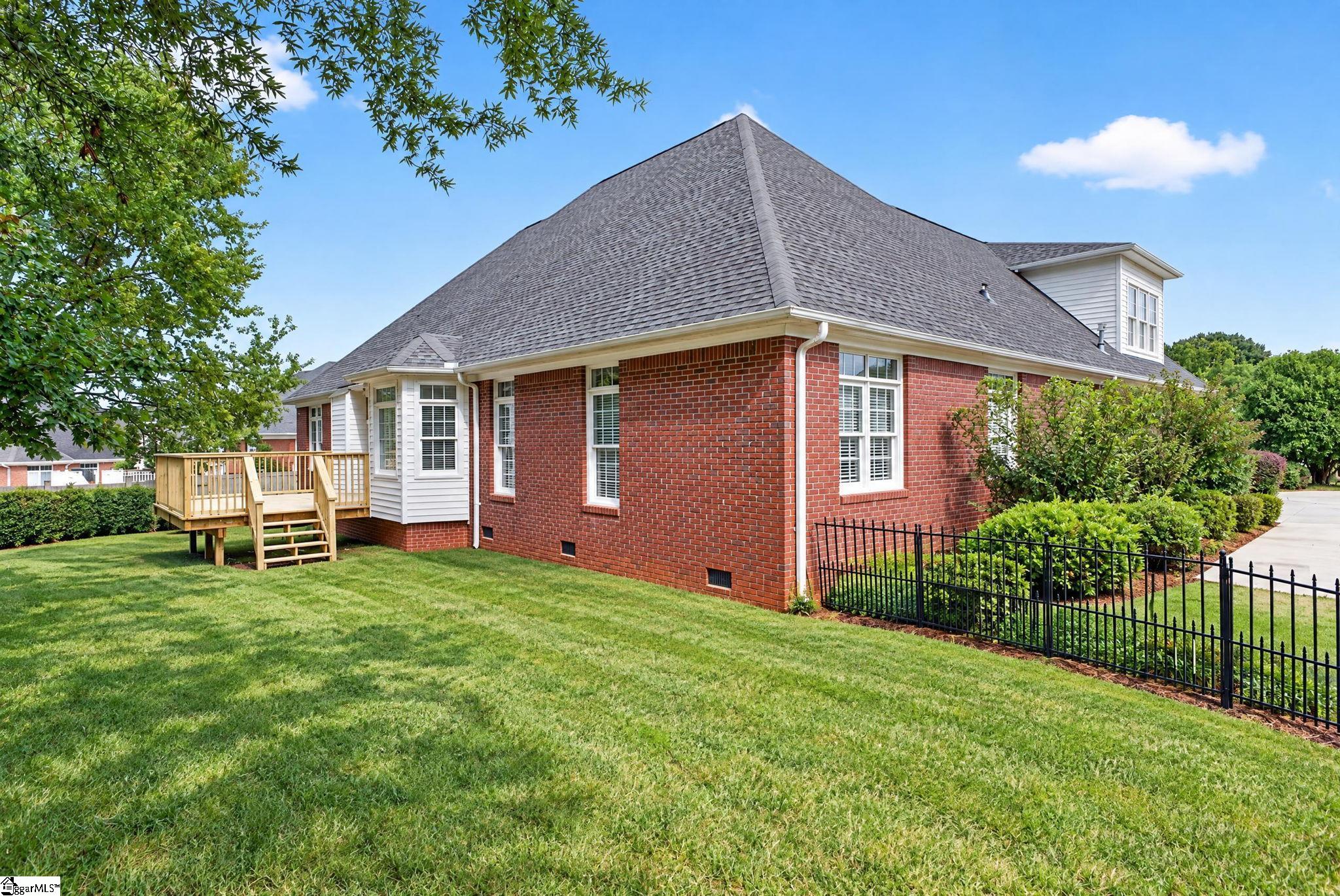 122 Brighton Circle Property Photo 41