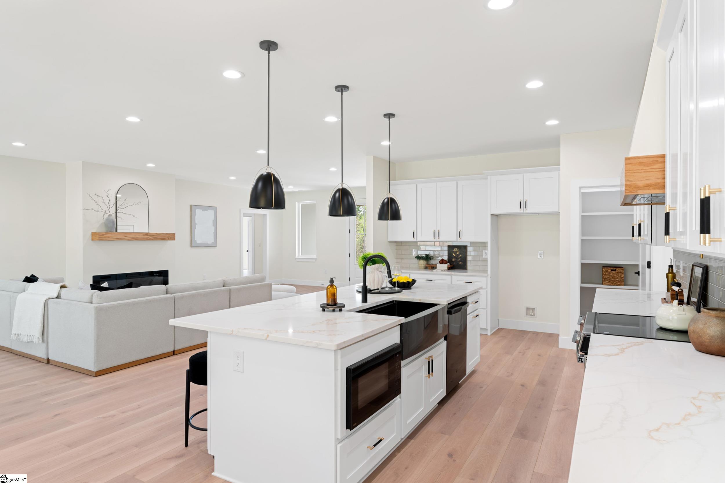 651 Narrow Circle Property Photo 15