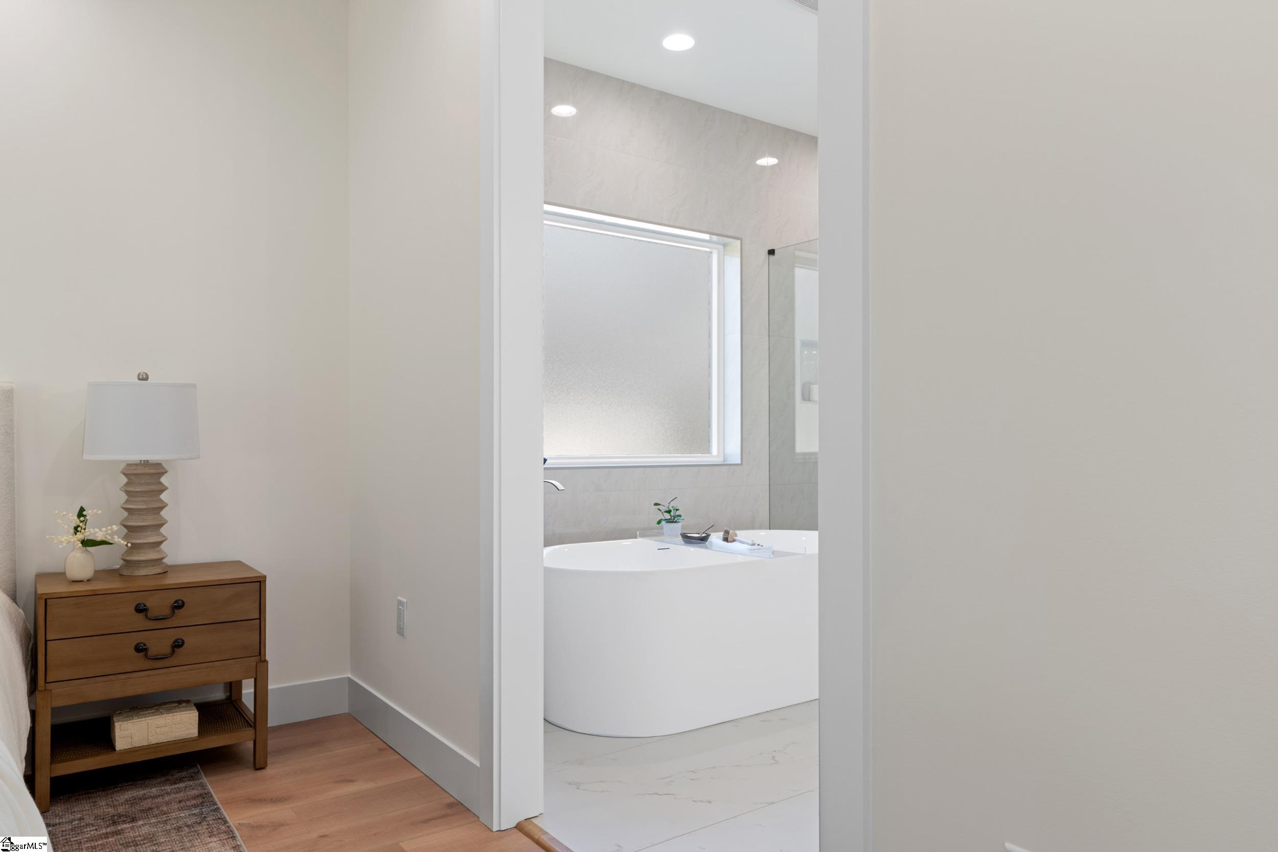 651 Narrow Circle Property Photo 24