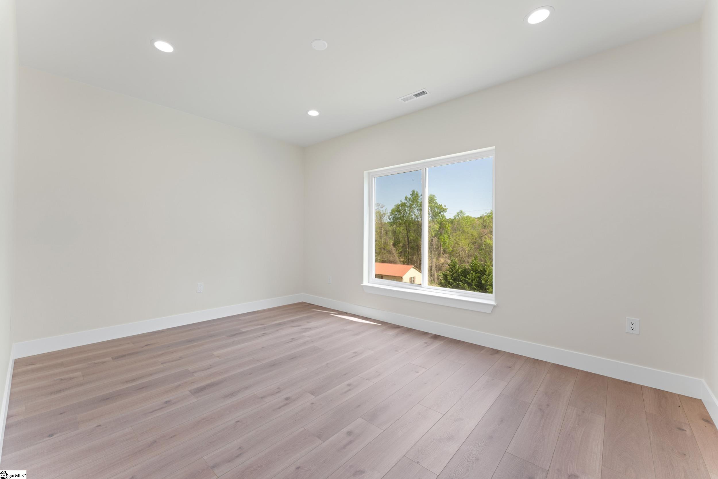 651 Narrow Circle Property Photo 29