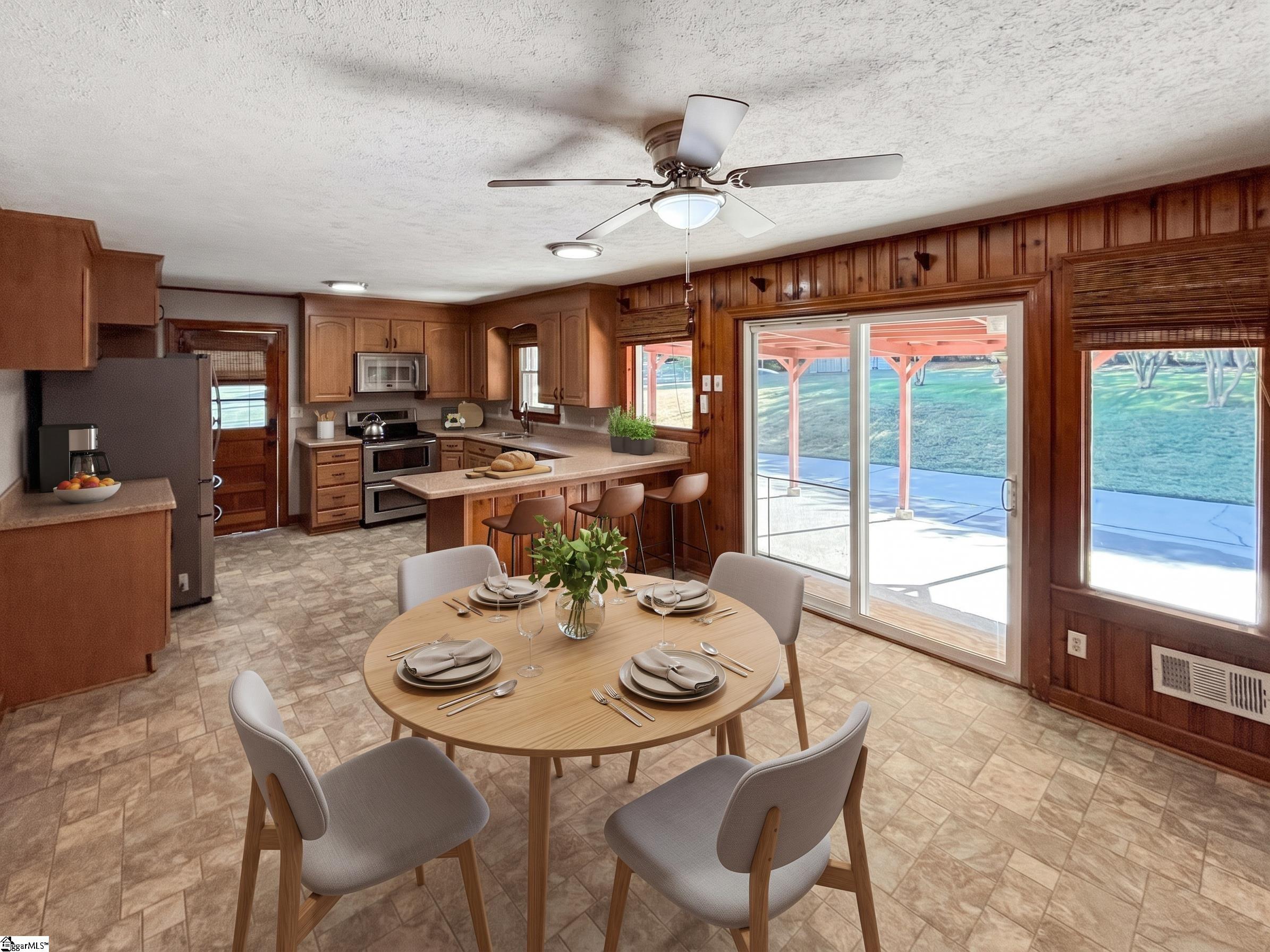 1606448 Property Photo 5