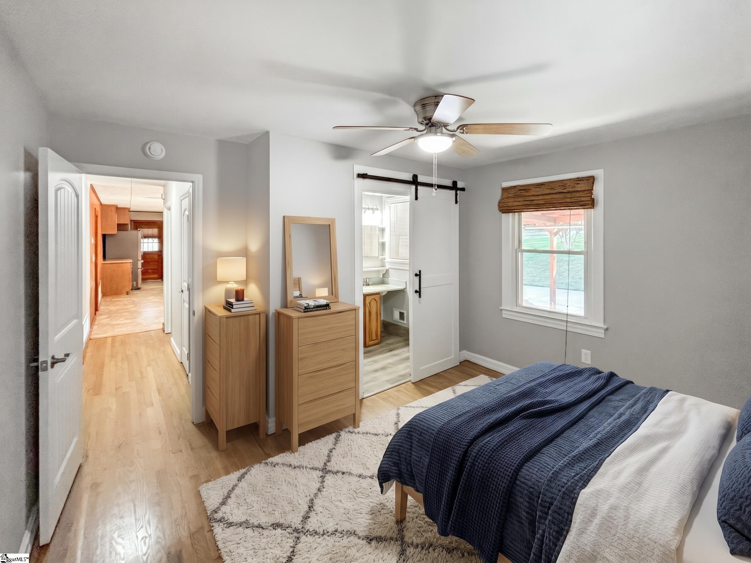 1606448 Property Photo 12