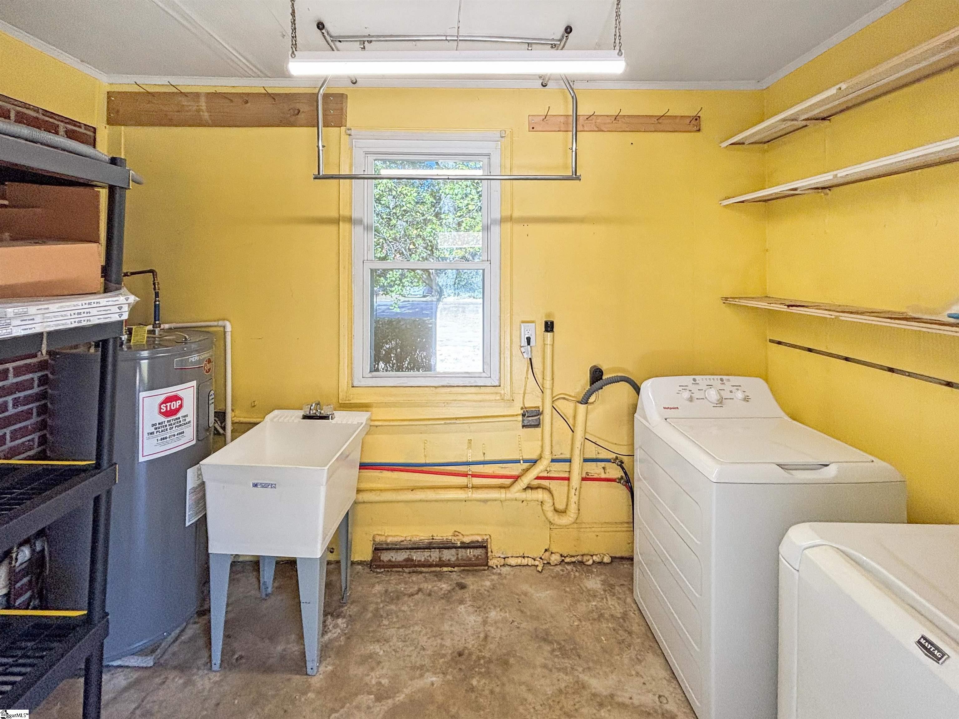 1606448 Property Photo 16
