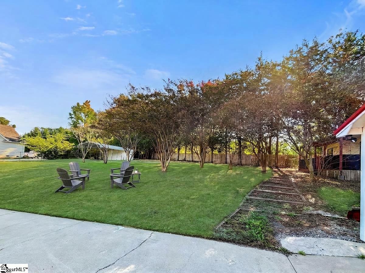 1606448 Property Photo 21