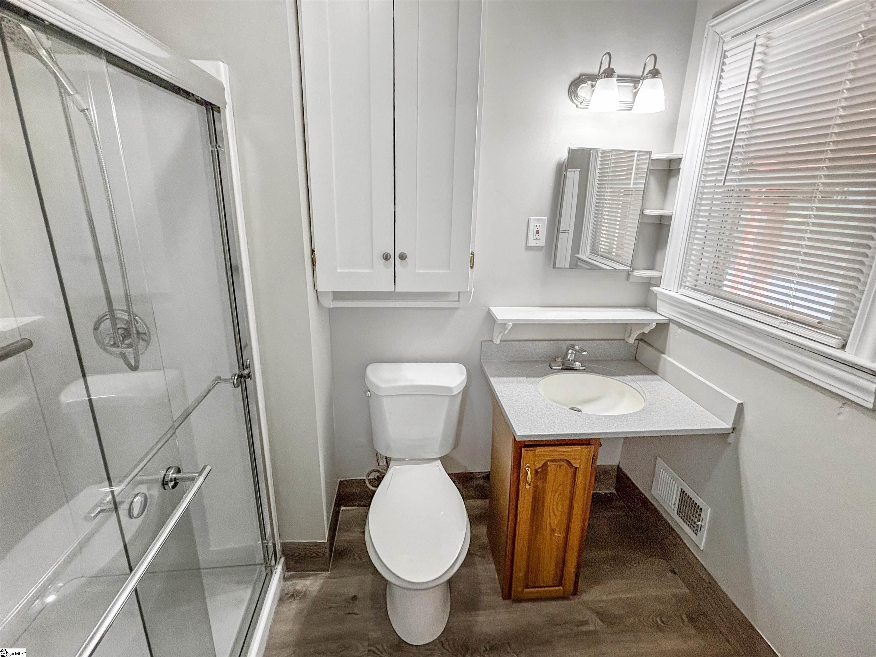 1606448 Property Photo 34