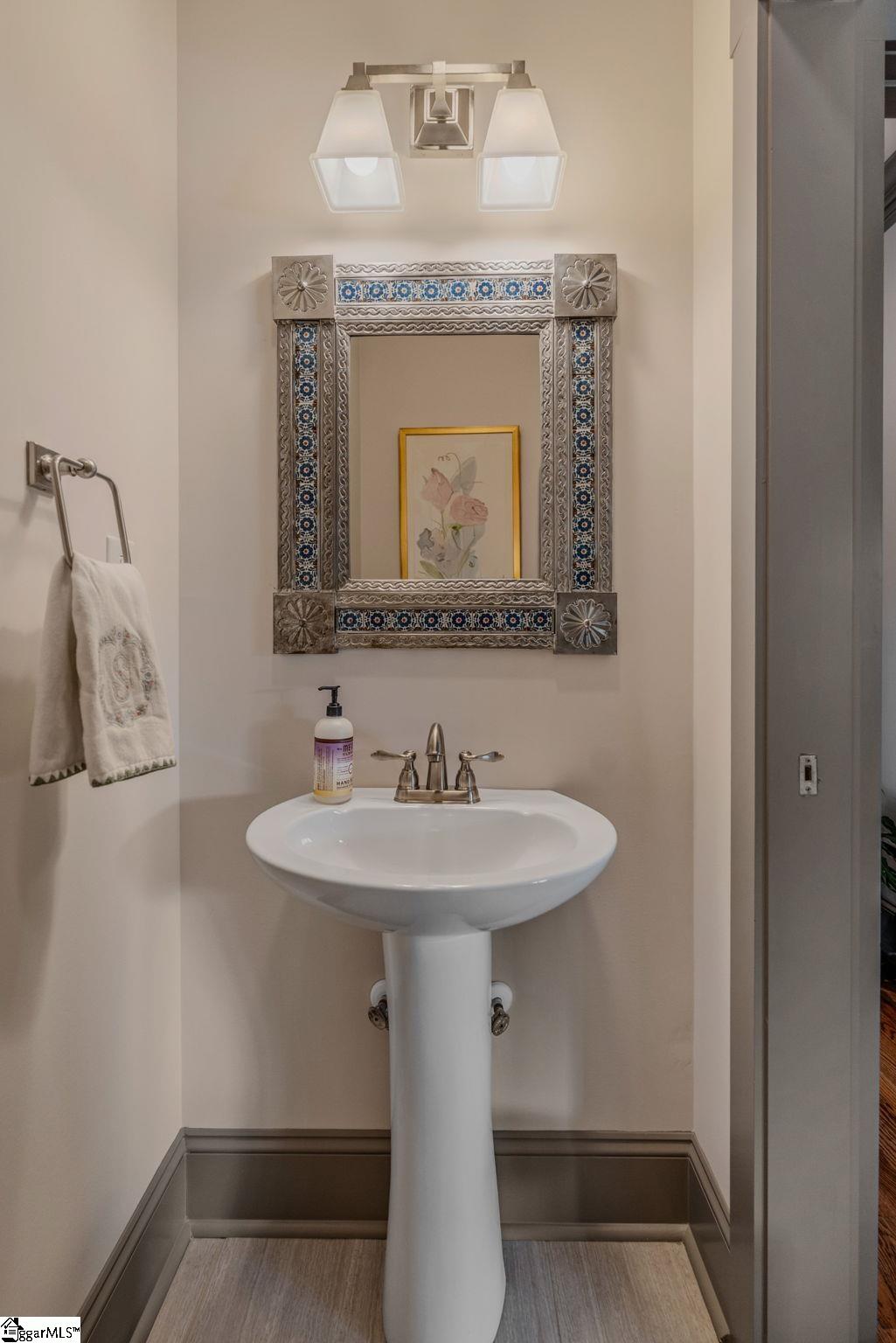 206 Randall Street Property Photo 13
