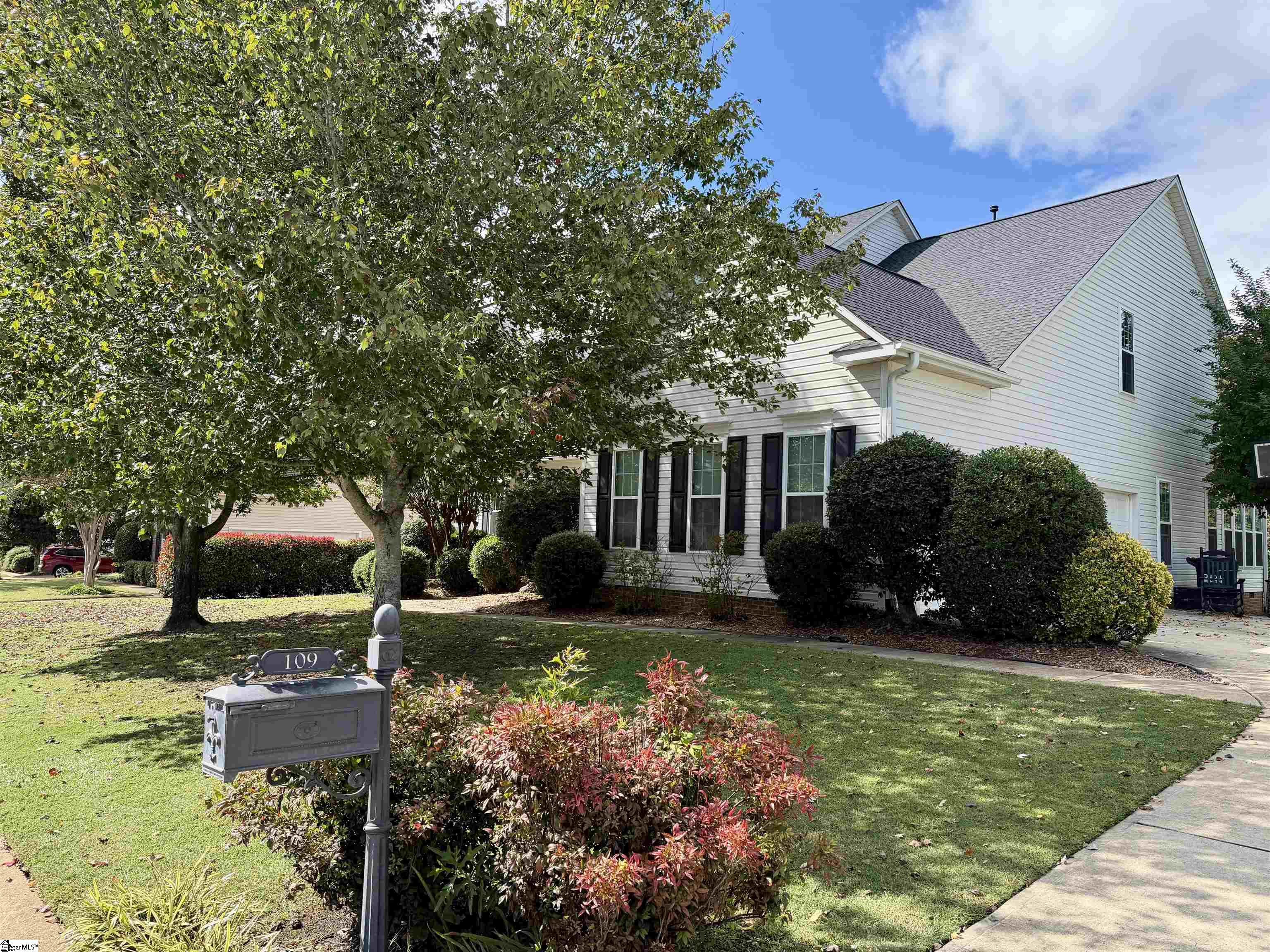 109 Pond Terrace Lane Property Photo 4