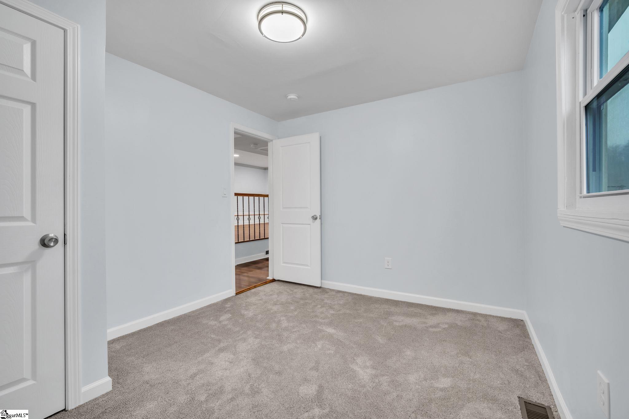 402 Laurel And Hardy Lake Road Property Photo 17