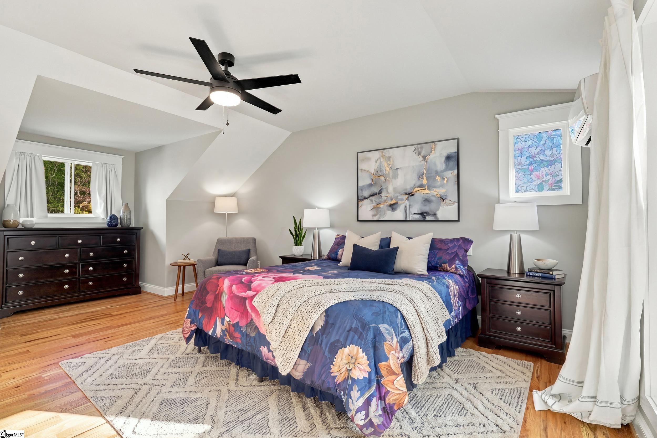 100 Brandon Drive Property Photo 11