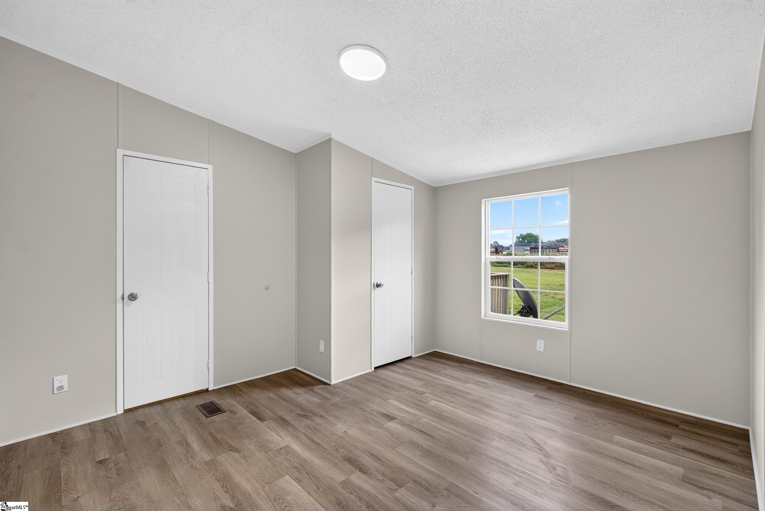 3717 Pennington Road Property Photo 9
