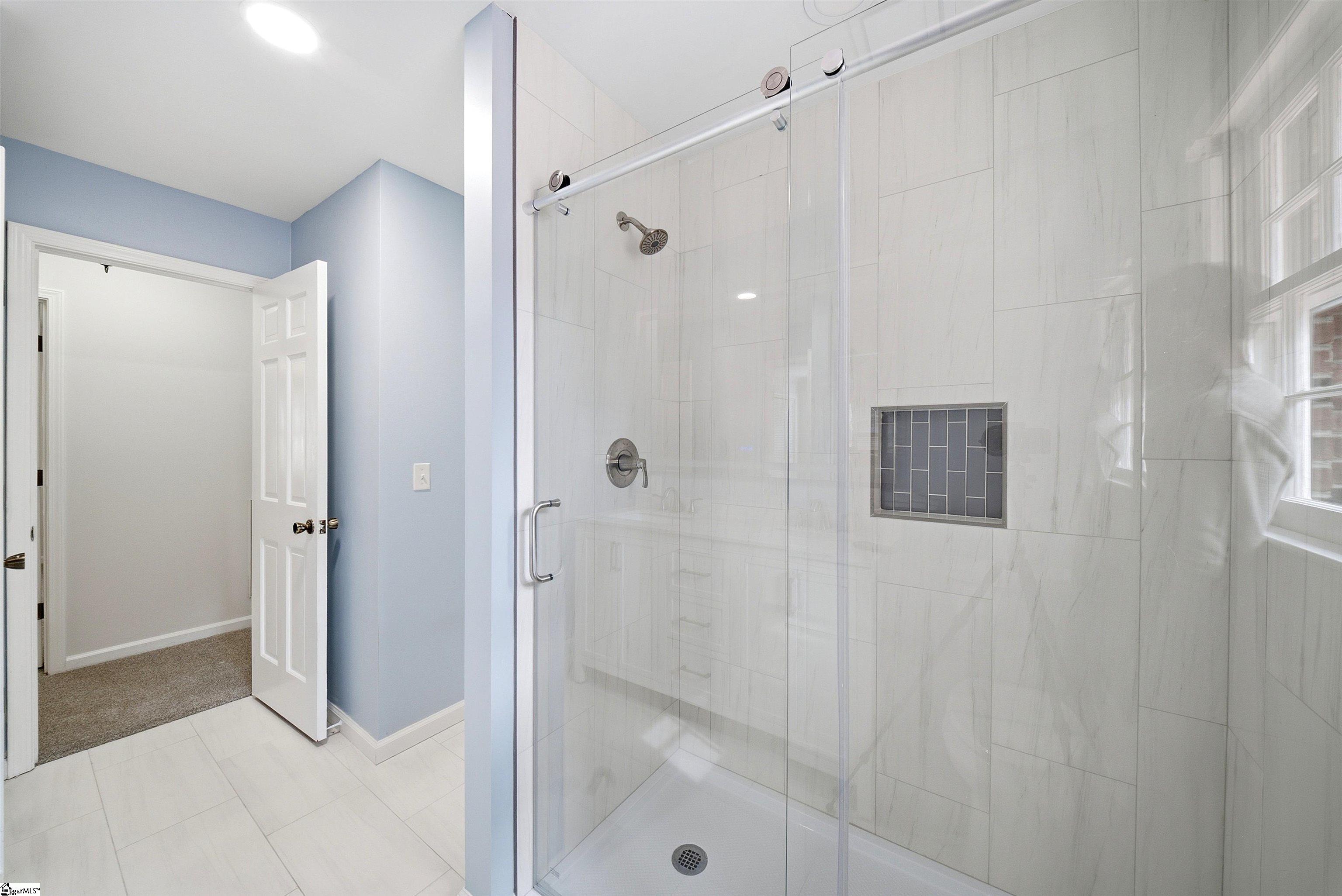 14 Heathwood Circle Property Photo 14