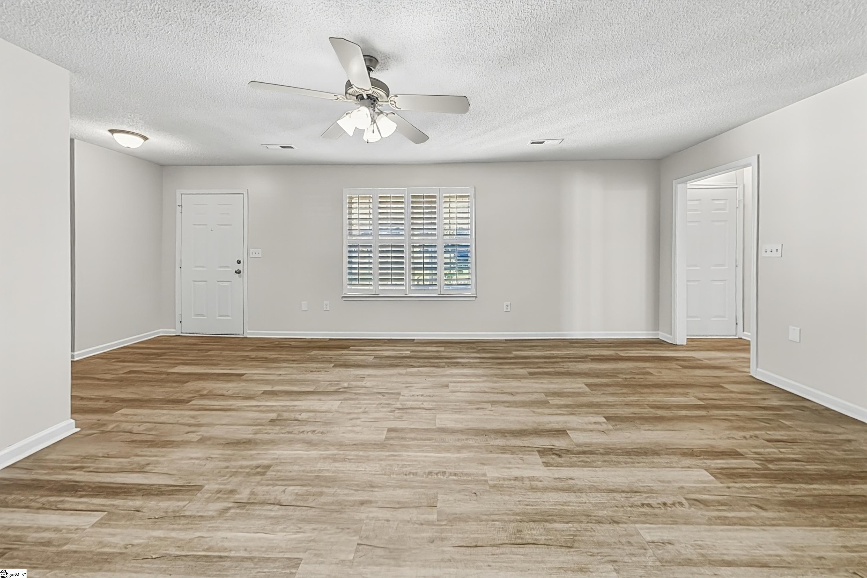 240 Sweetgrass Drive Property Photo 3