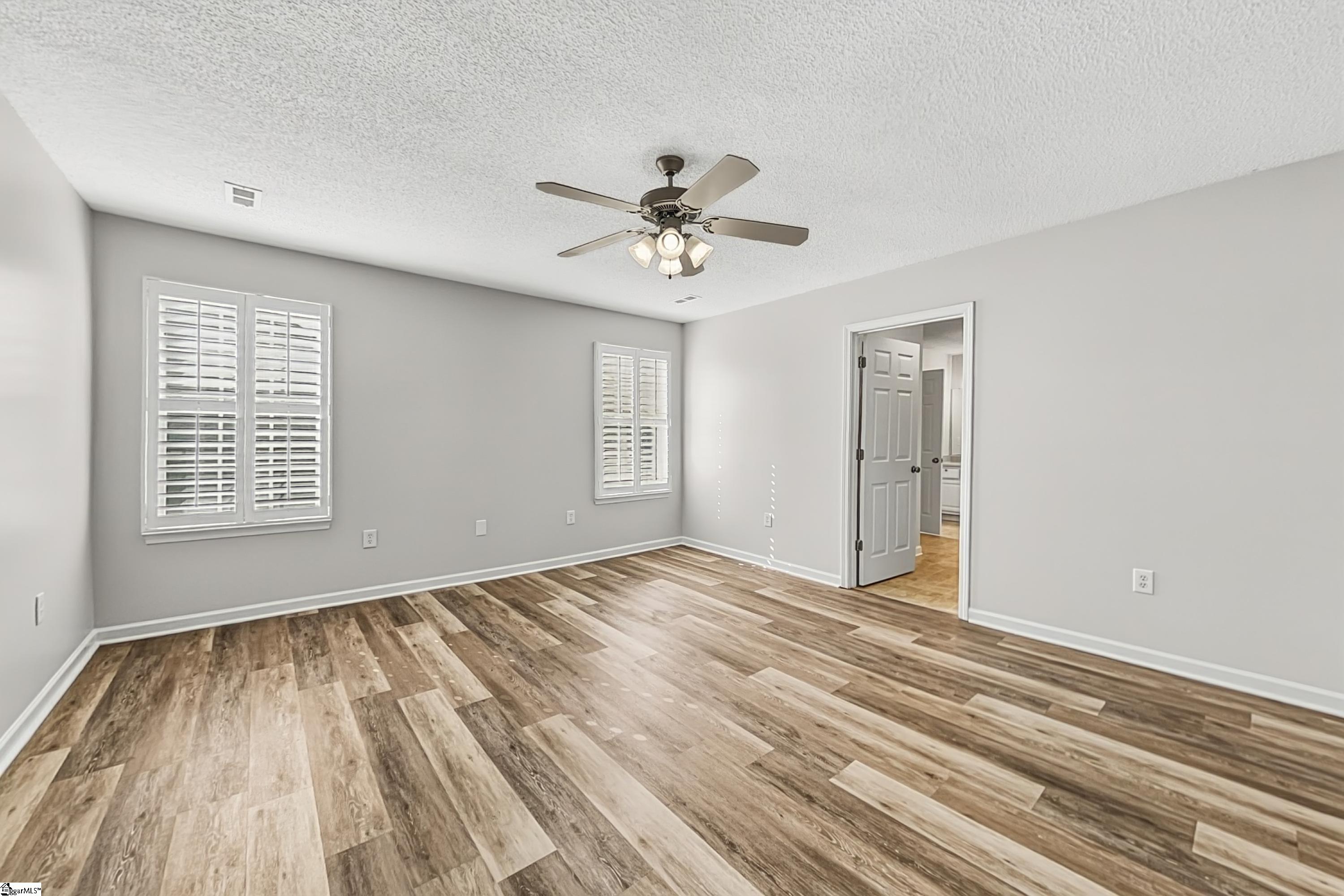 240 Sweetgrass Drive Property Photo 9