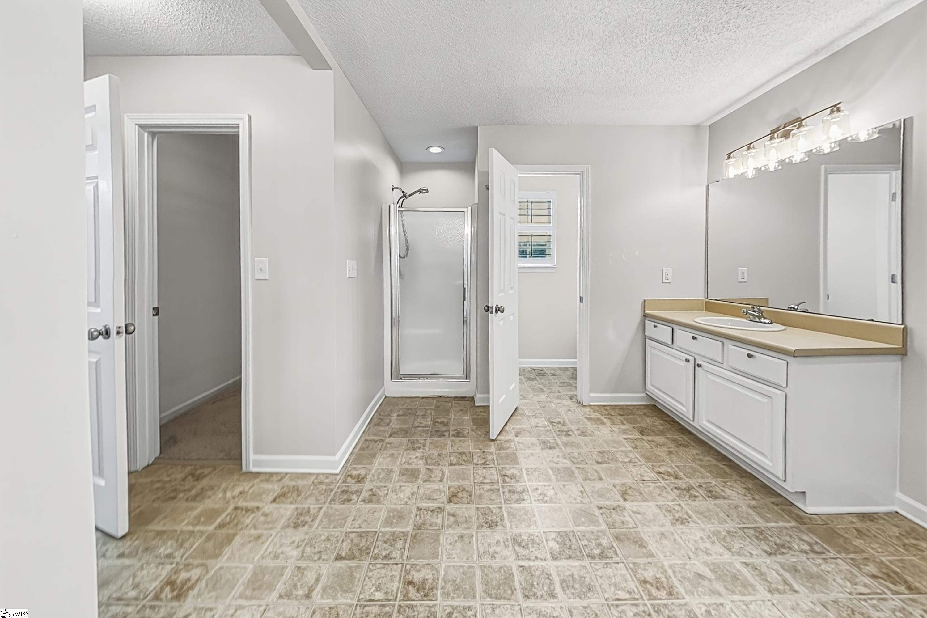 240 Sweetgrass Drive Property Photo 10