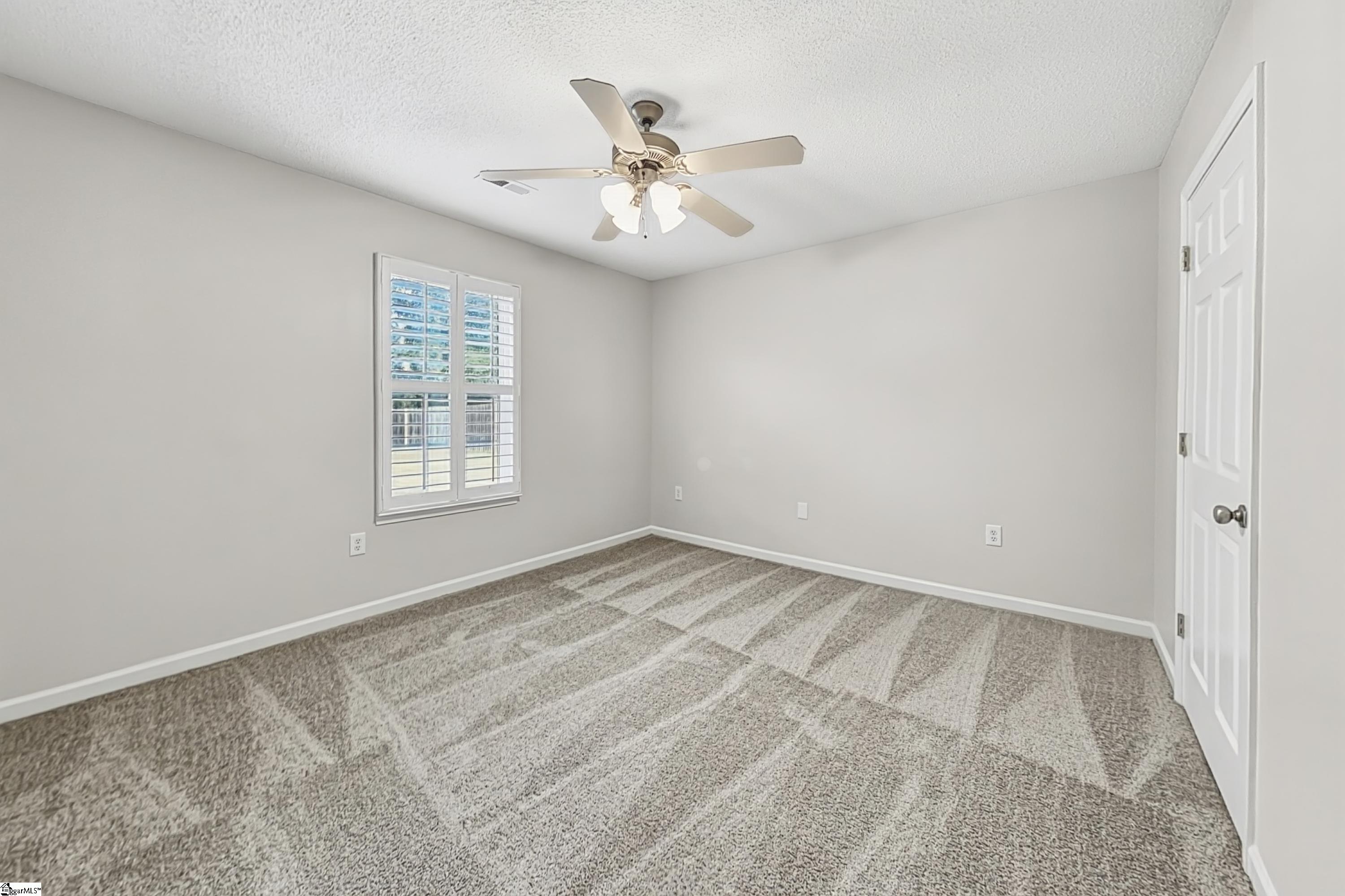 240 Sweetgrass Drive Property Photo 12