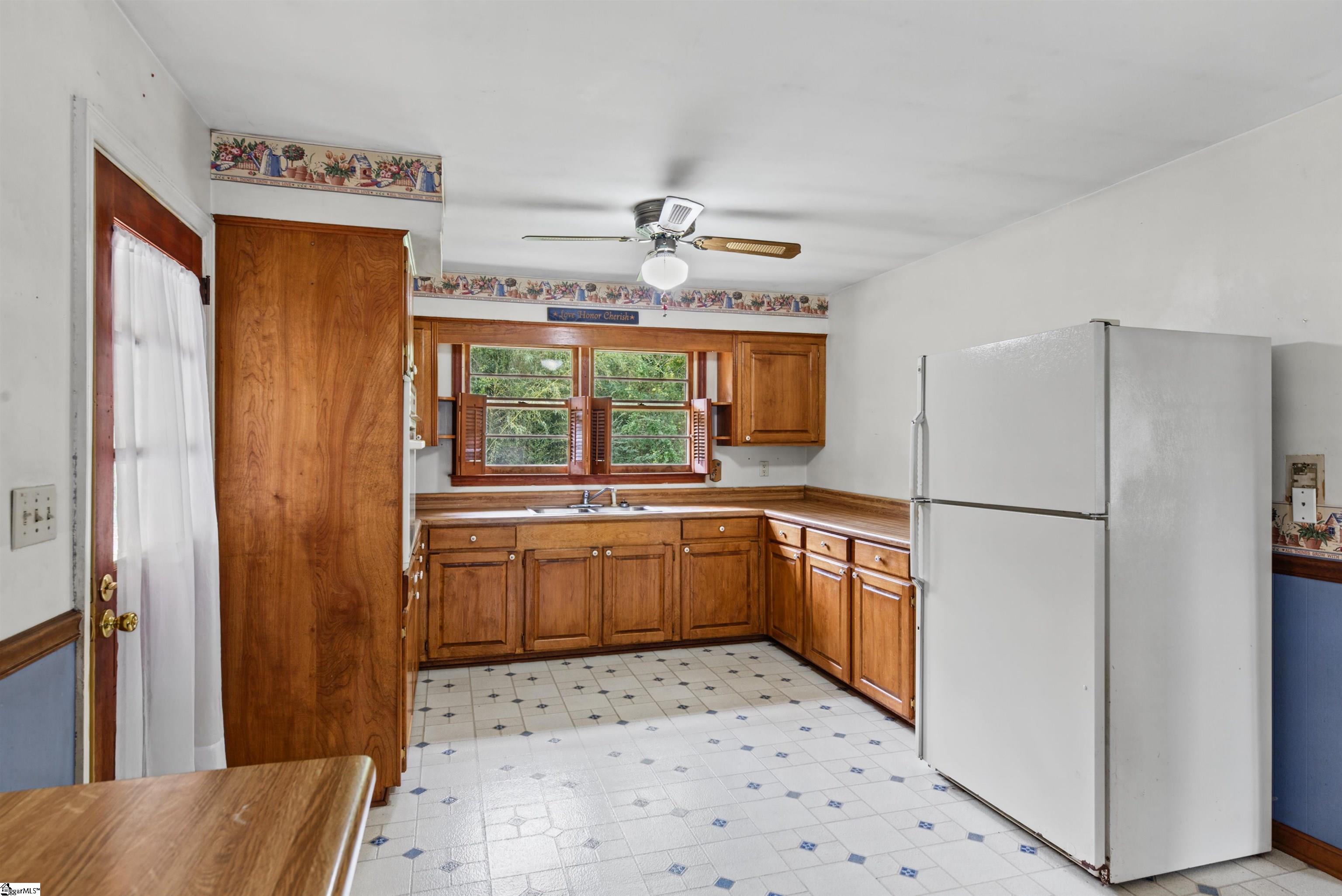 11 Provo Drive Property Photo 7