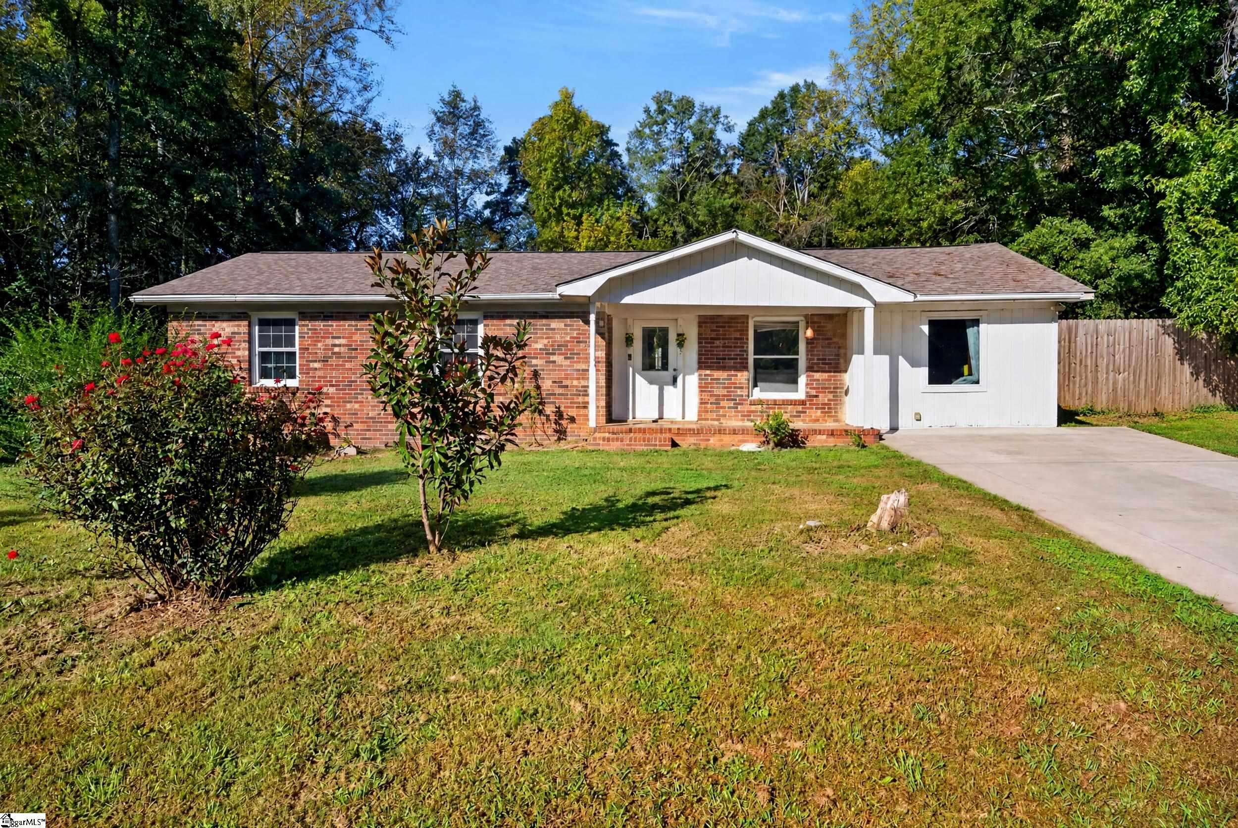 5 E Oak Hill Court Property Photo 1