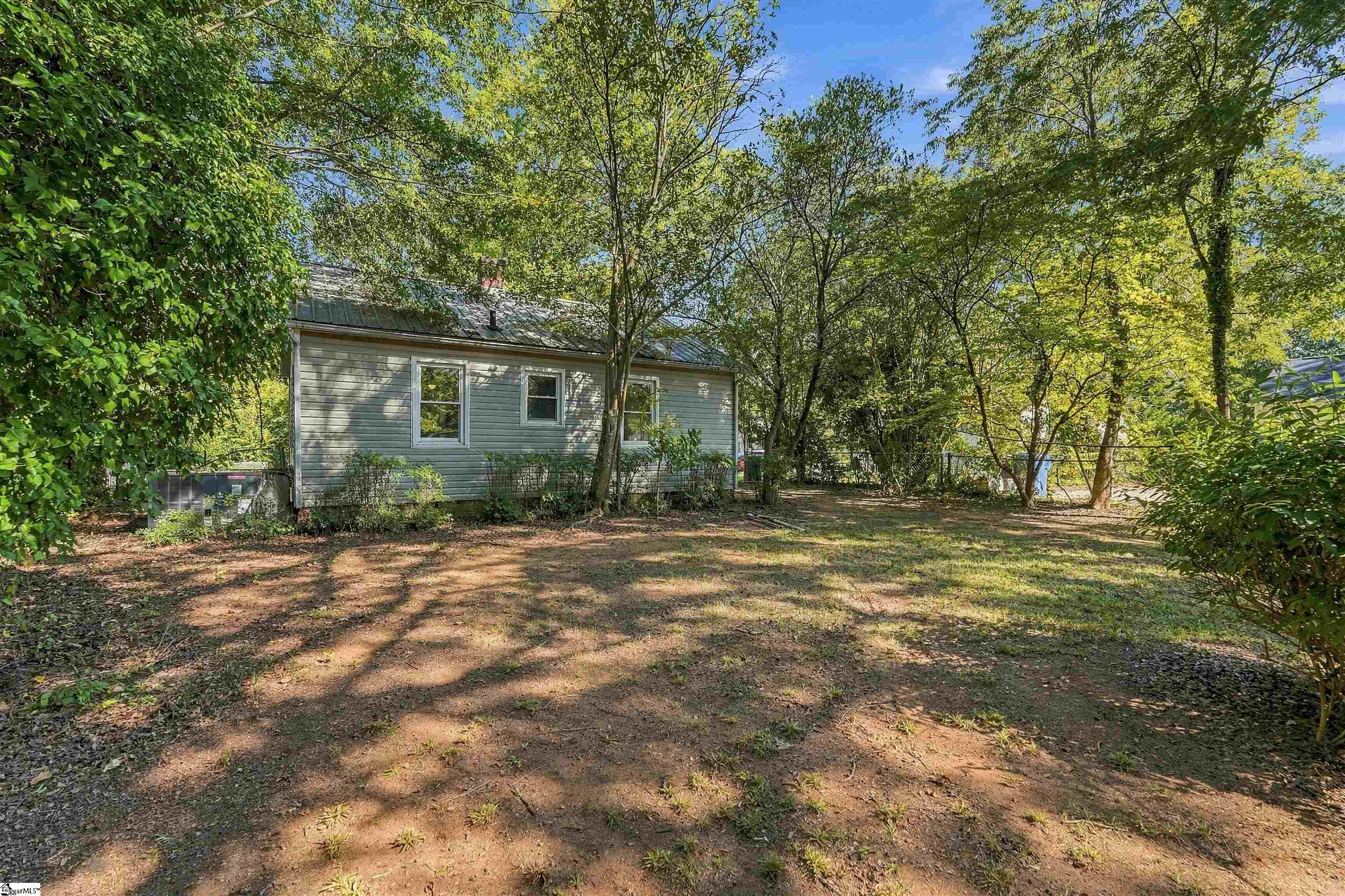 101 Tyler Court Property Photo 19