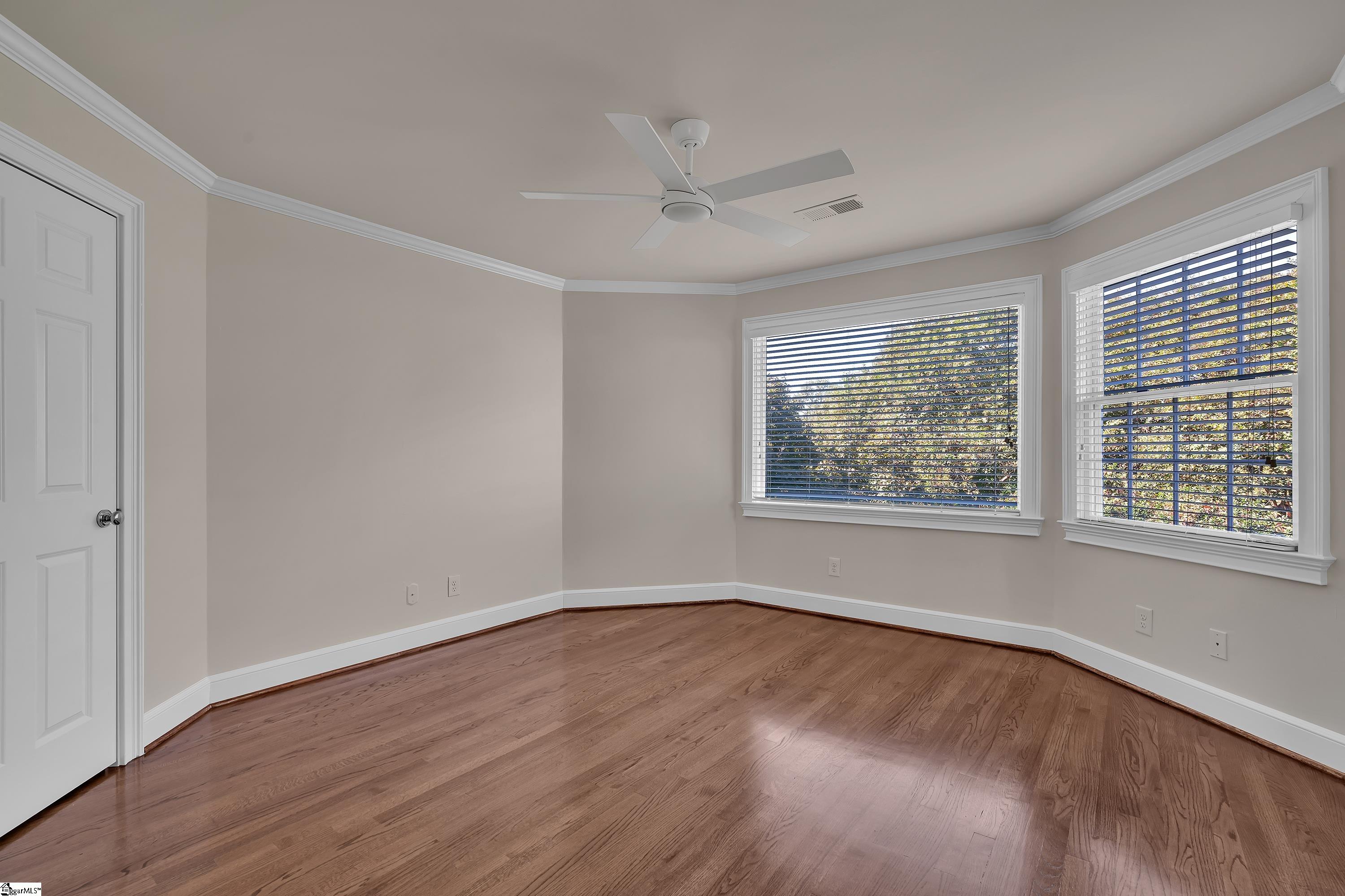 100 Holbrook Trail Property Photo 33