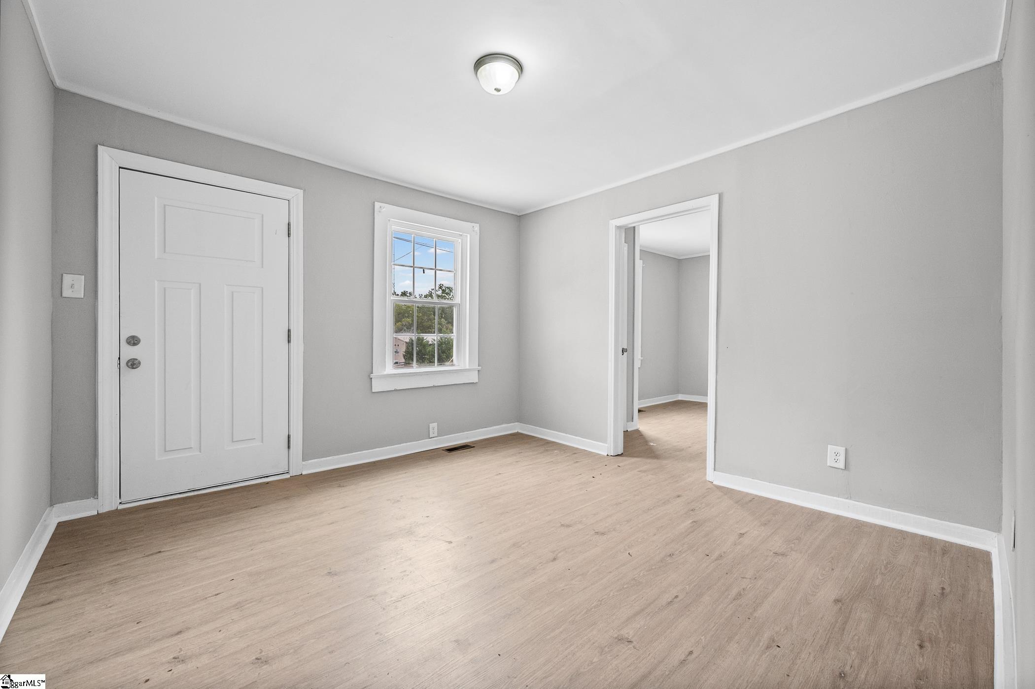 225 Spring Valley Road Property Photo 3