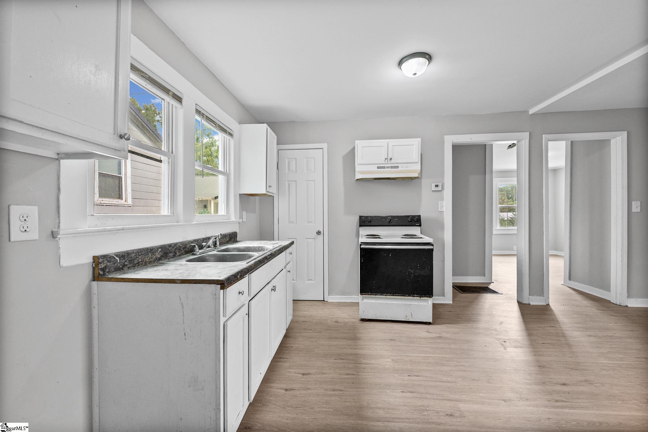 225 Spring Valley Road Property Photo 12