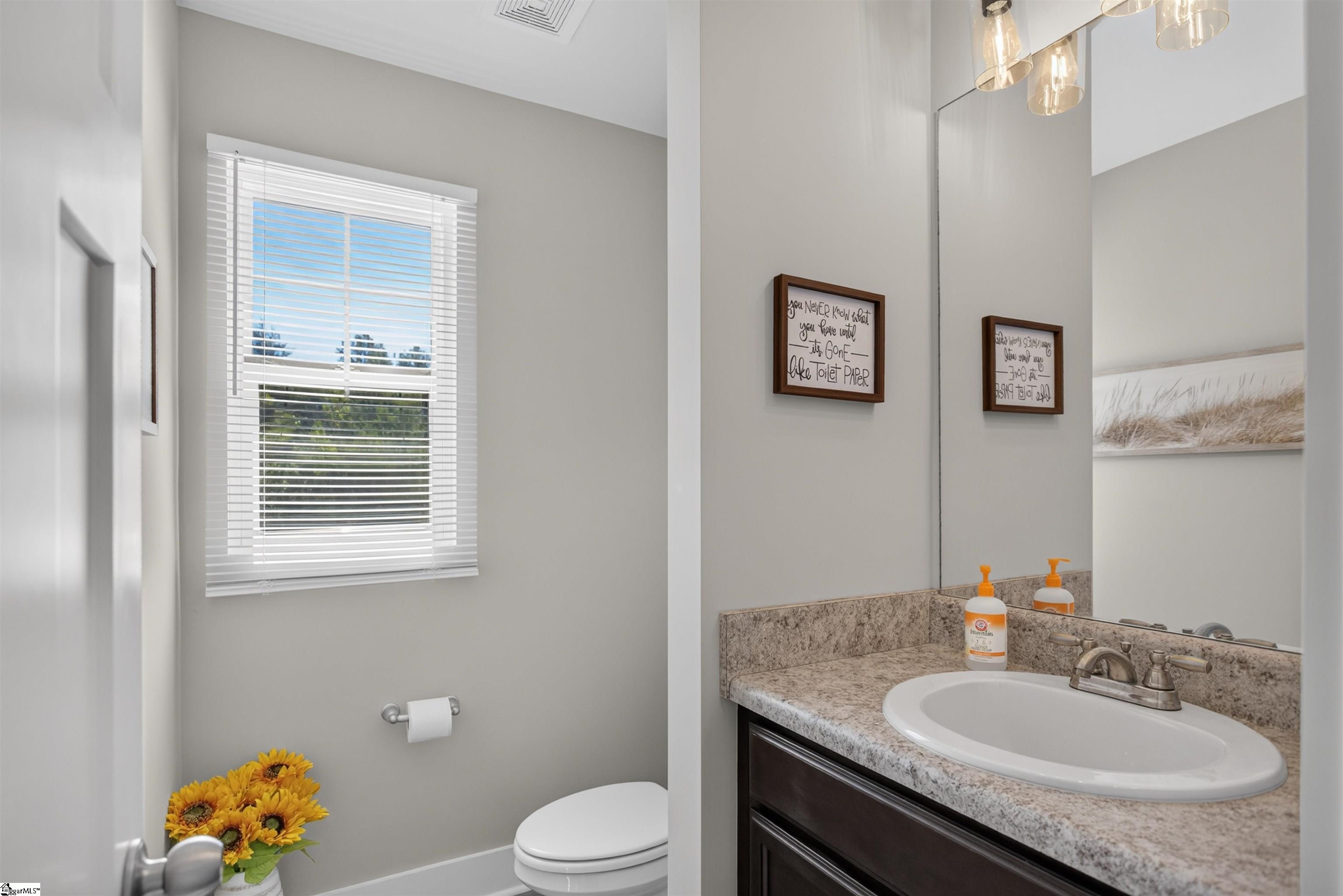 409 Bee Cove Way Property Photo 20