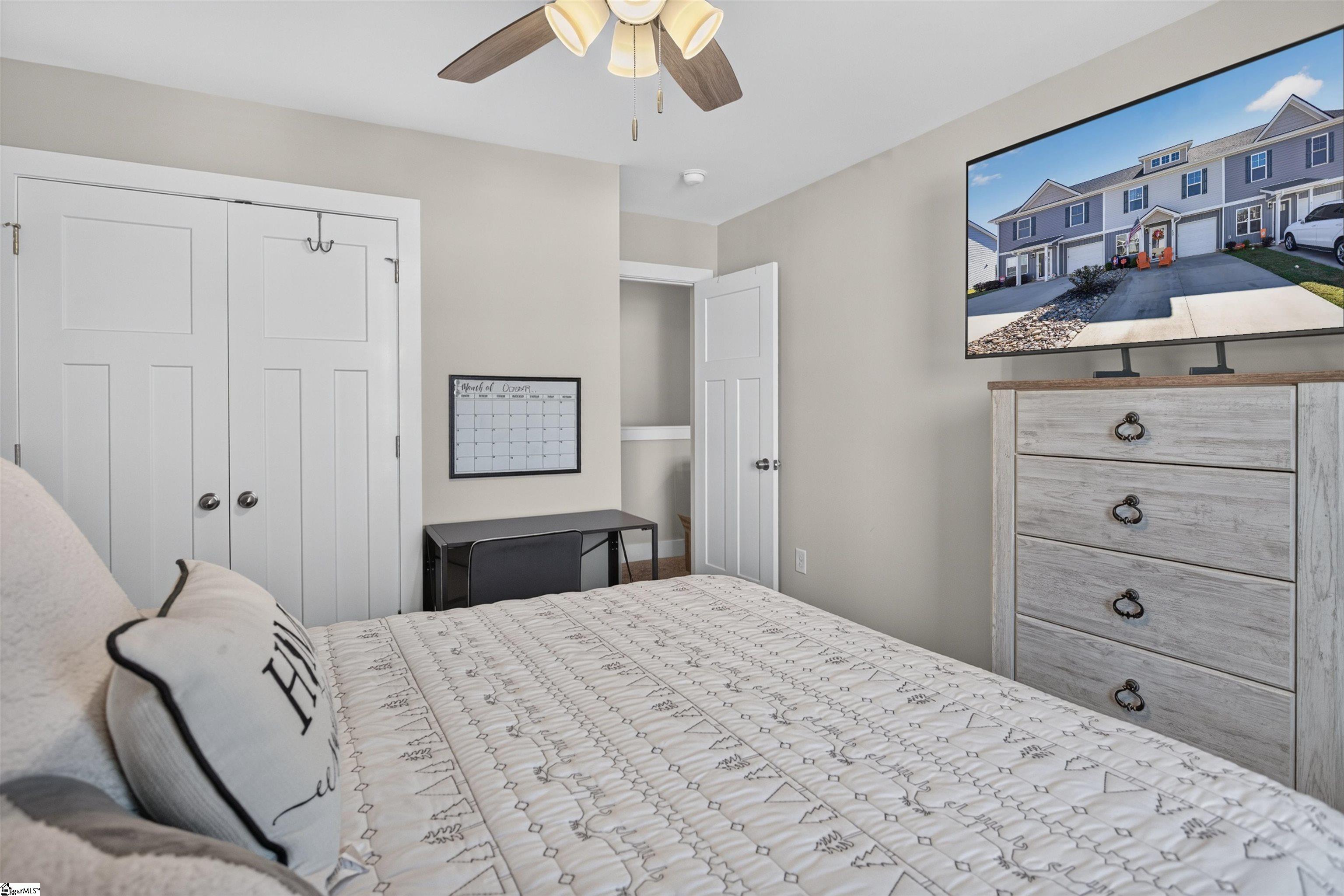 409 Bee Cove Way Property Photo 30