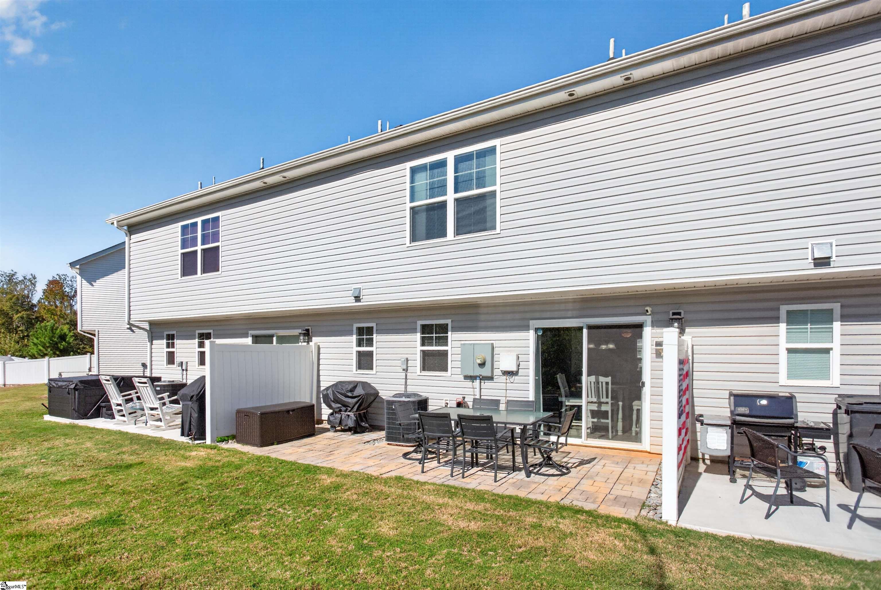409 Bee Cove Way Property Photo 38