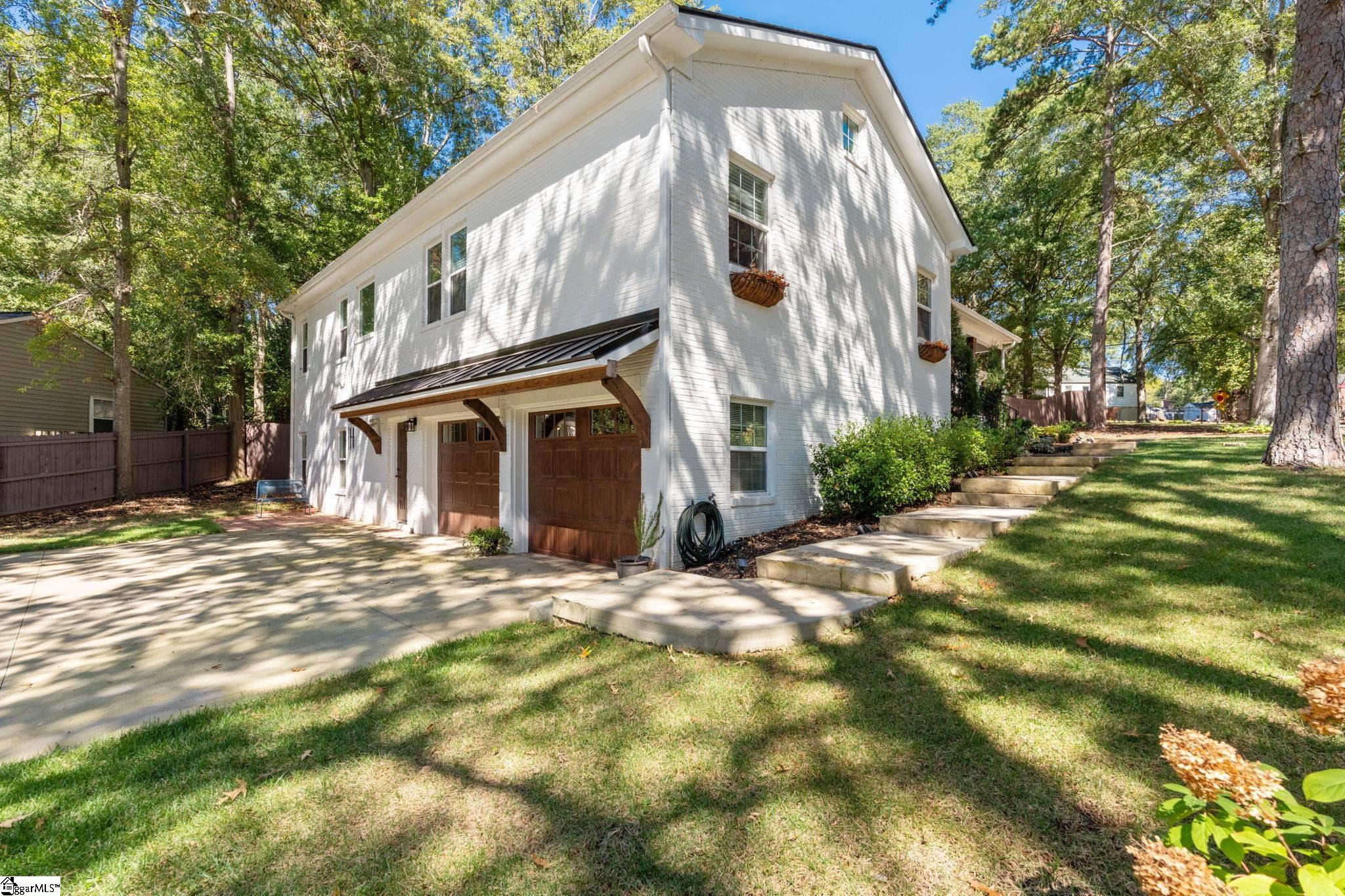 2 Prancer Avenue Property Photo 48