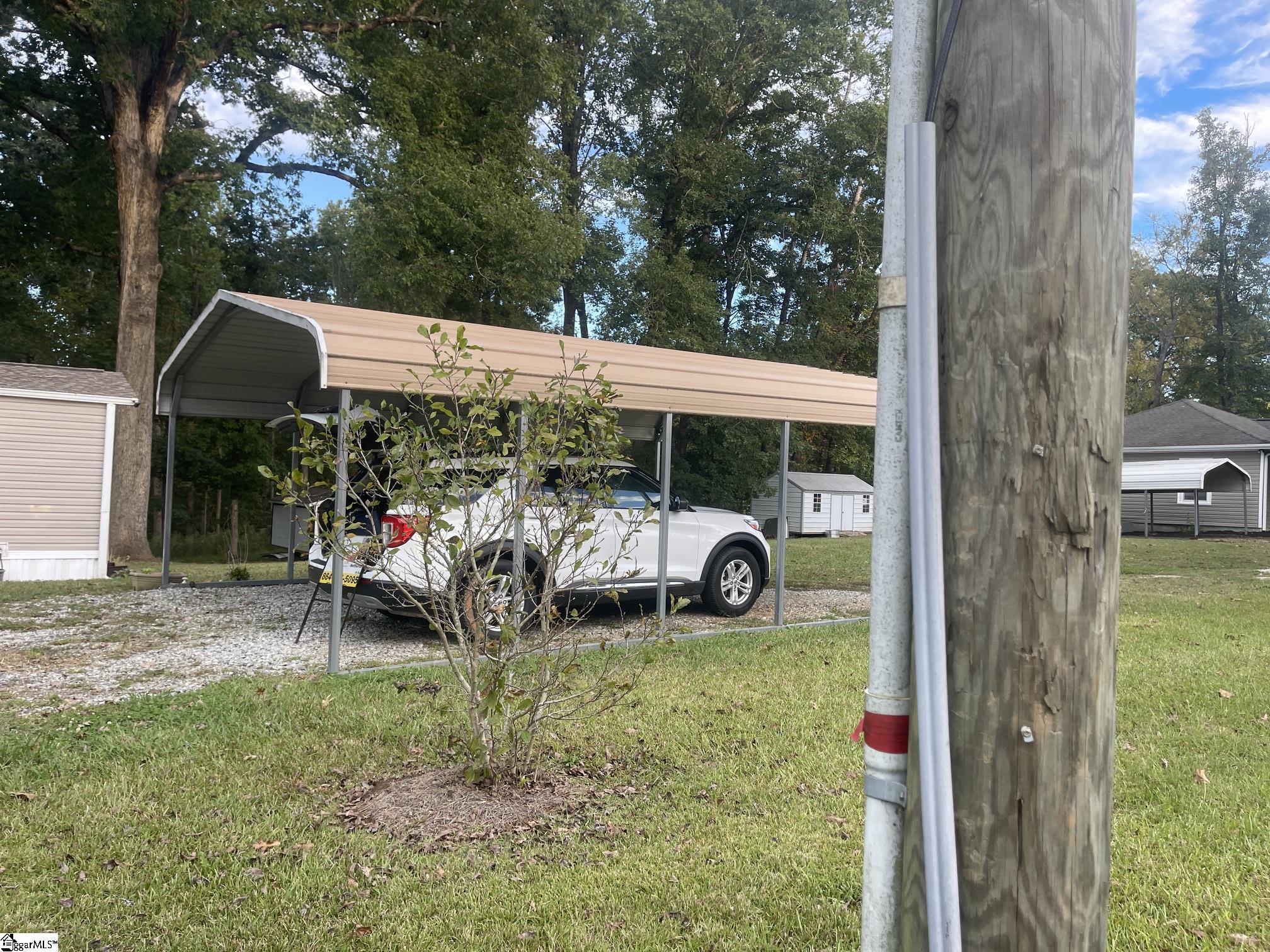 2101 Highway 56 Property Photo 4