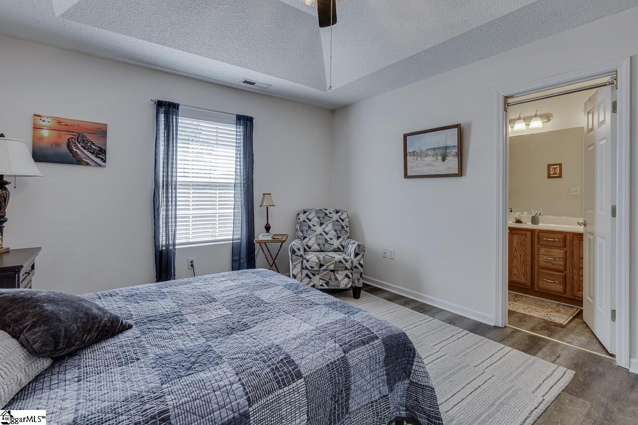 306 Woodruff Park Lane Property Photo 15